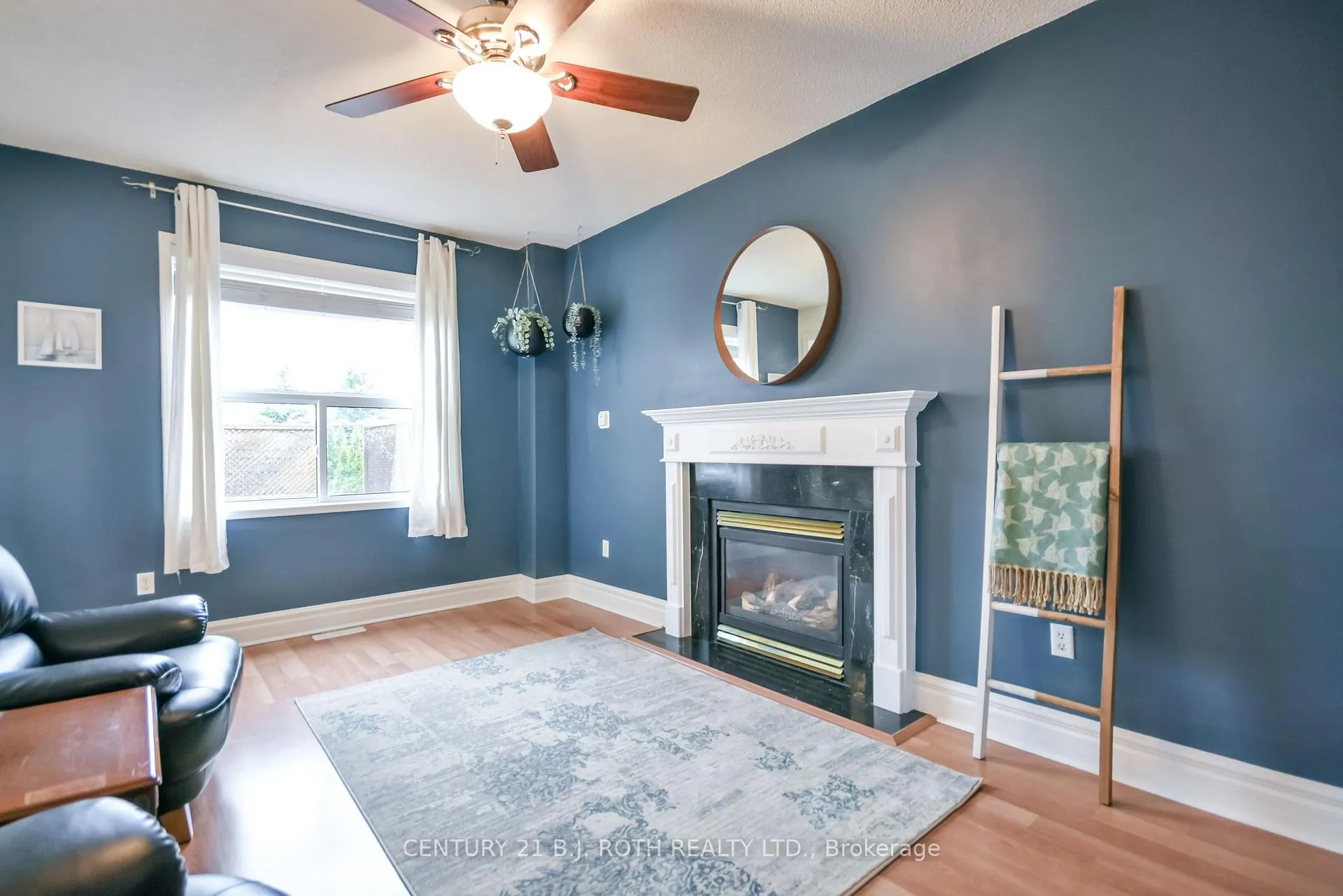 Photo 6 of 30 Black Willow Drive, Barrie, Holly — HOMEH