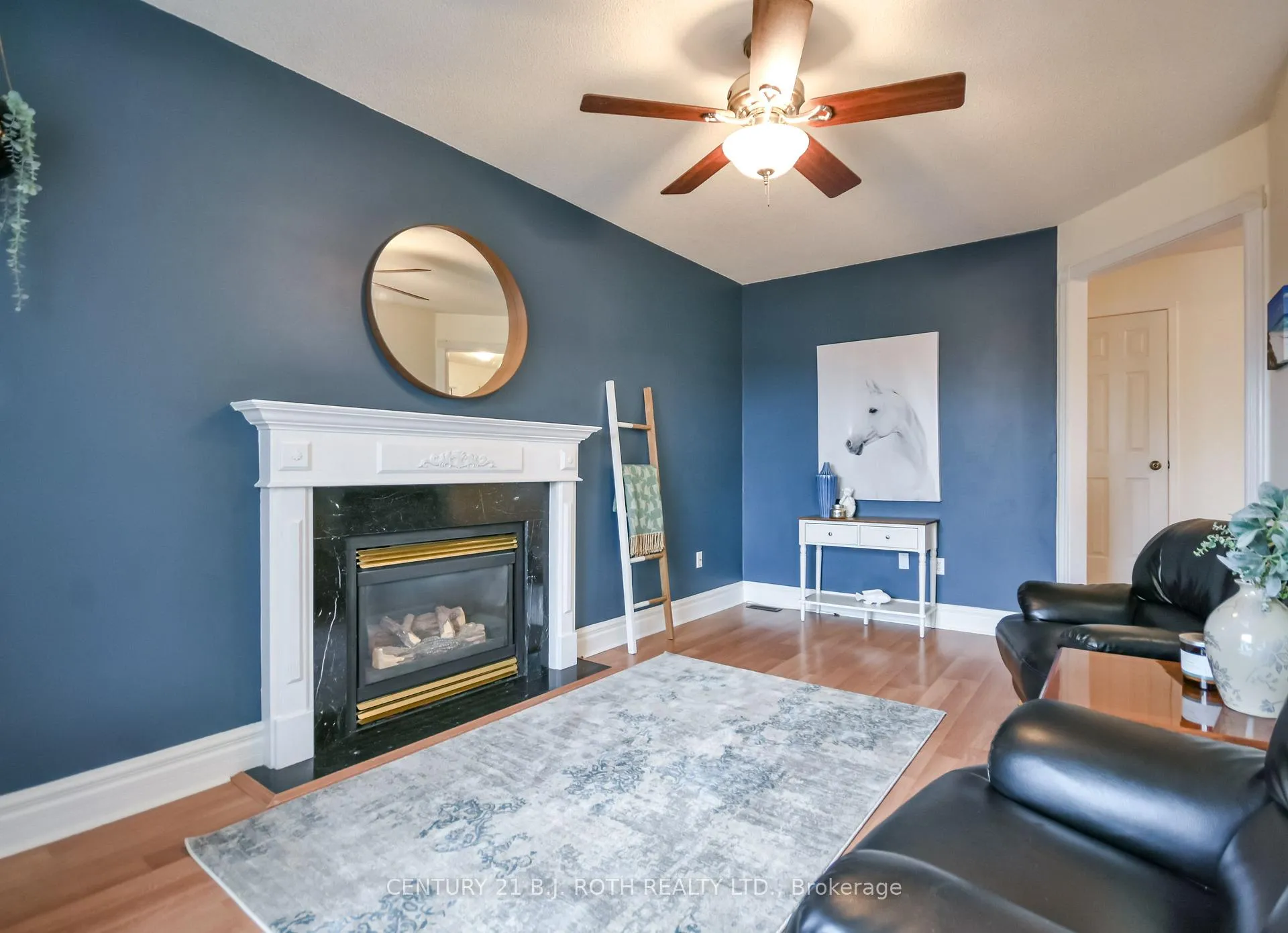 Photo 8 of 30 Black Willow Drive, Barrie, Holly — HOMEH