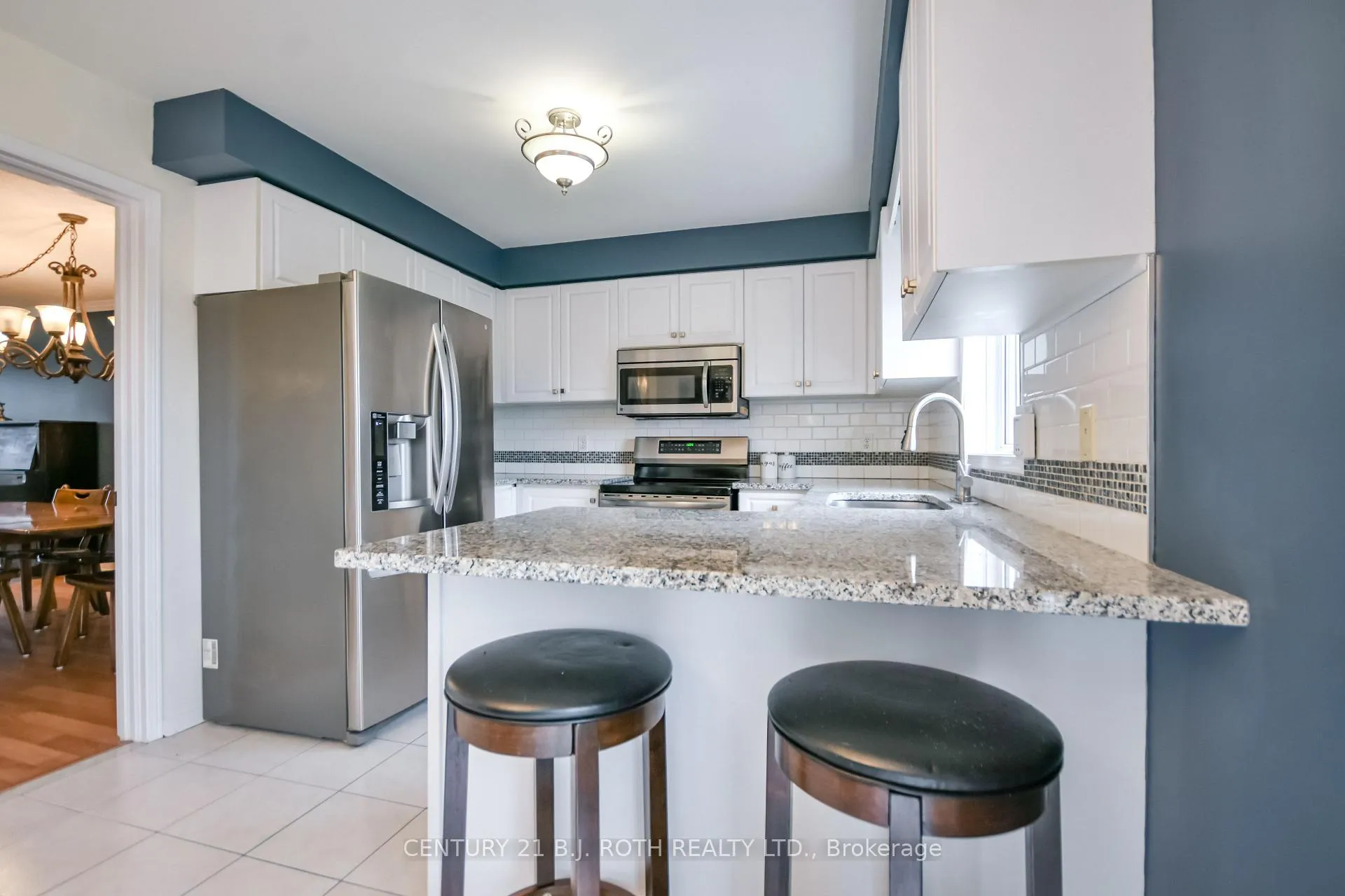 Photo 15 of 30 Black Willow Drive, Barrie, Holly — HOMEH