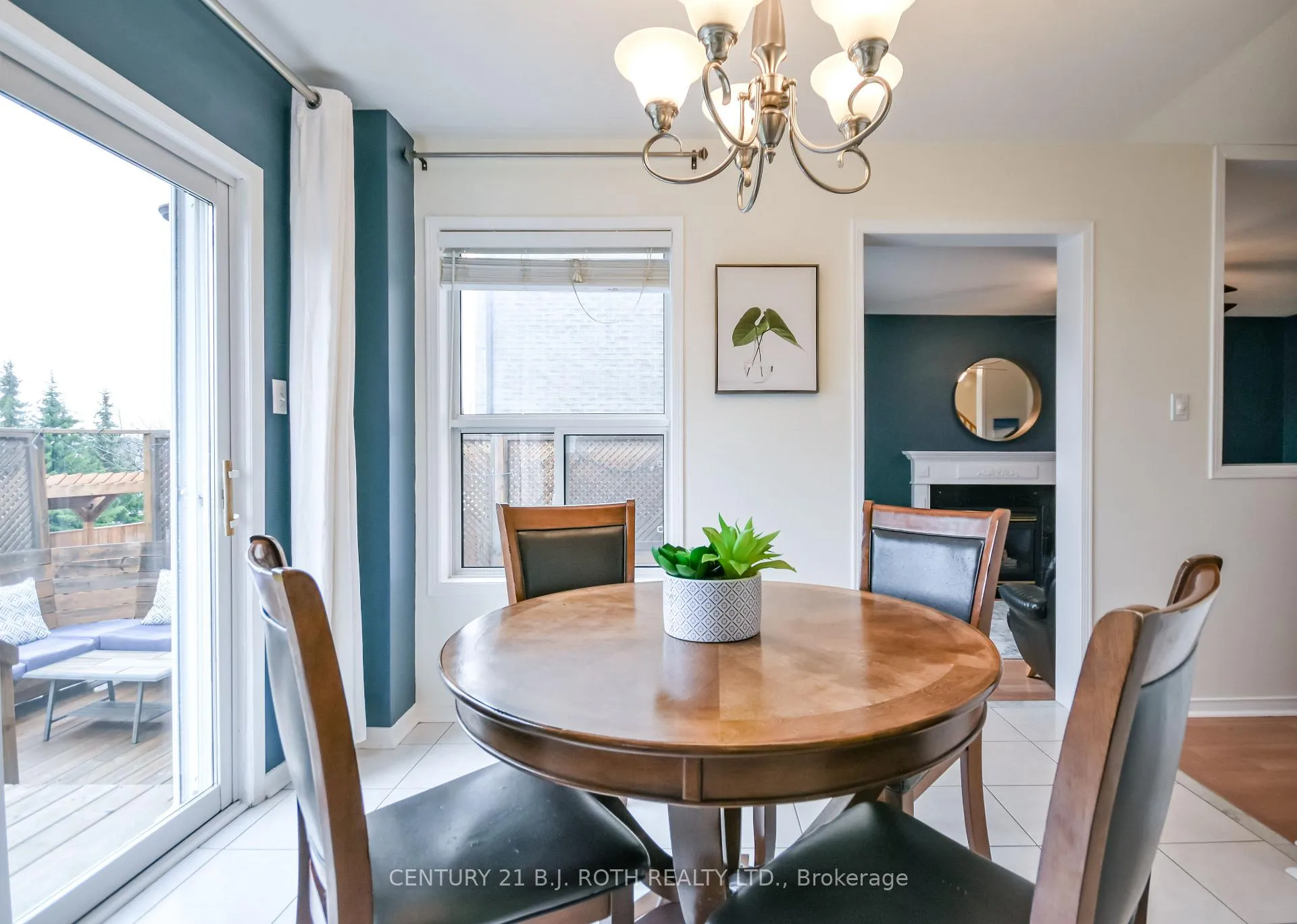 Photo 16 of 30 Black Willow Drive, Barrie, Holly — HOMEH