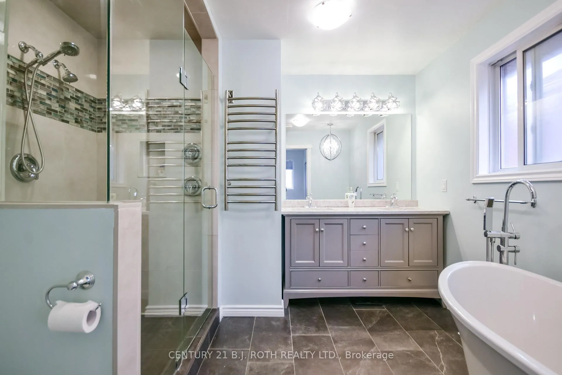 Photo 19 of 30 Black Willow Drive, Barrie, Holly — HOMEH