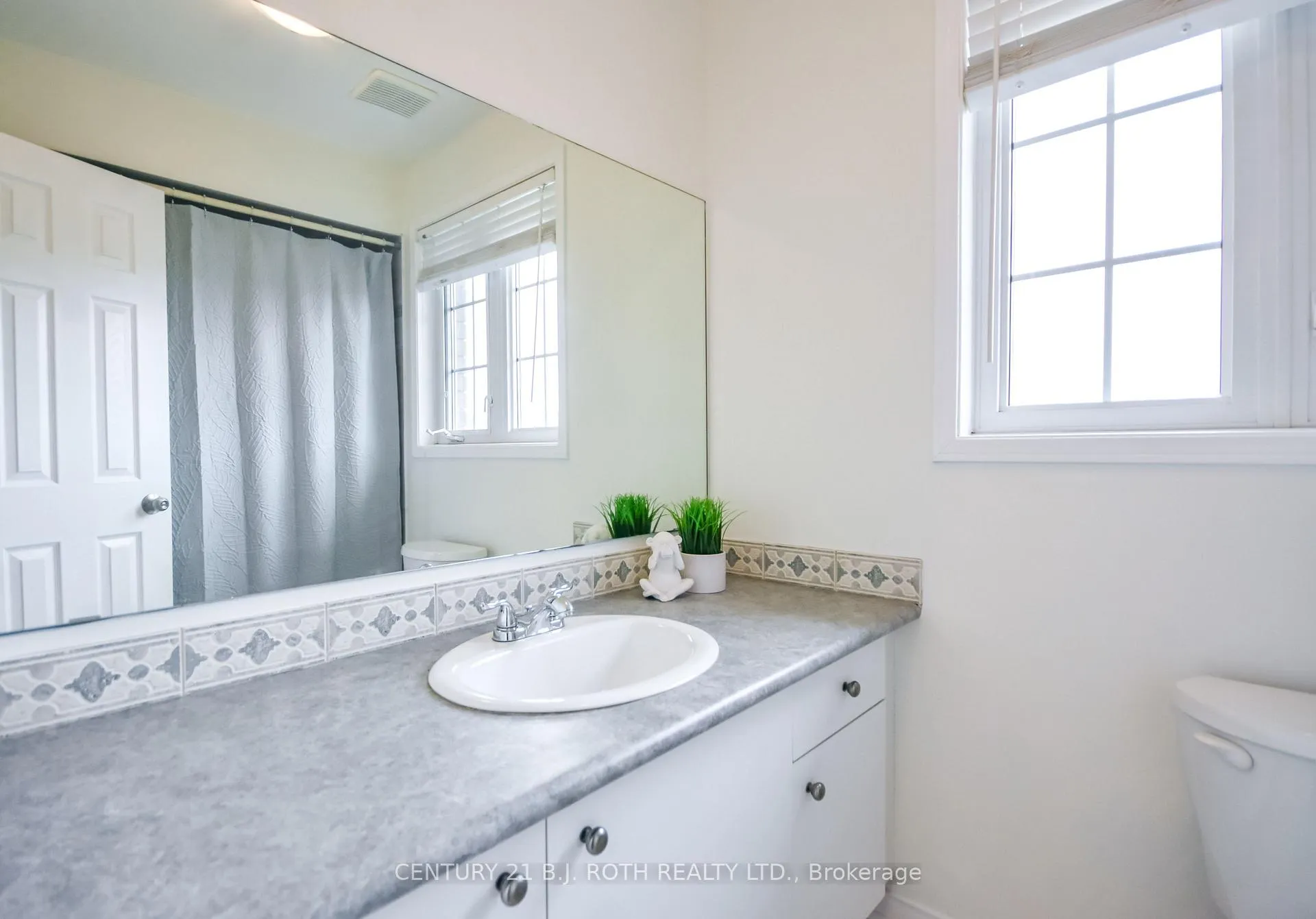 Photo 27 of 30 Black Willow Drive, Barrie, Holly — HOMEH