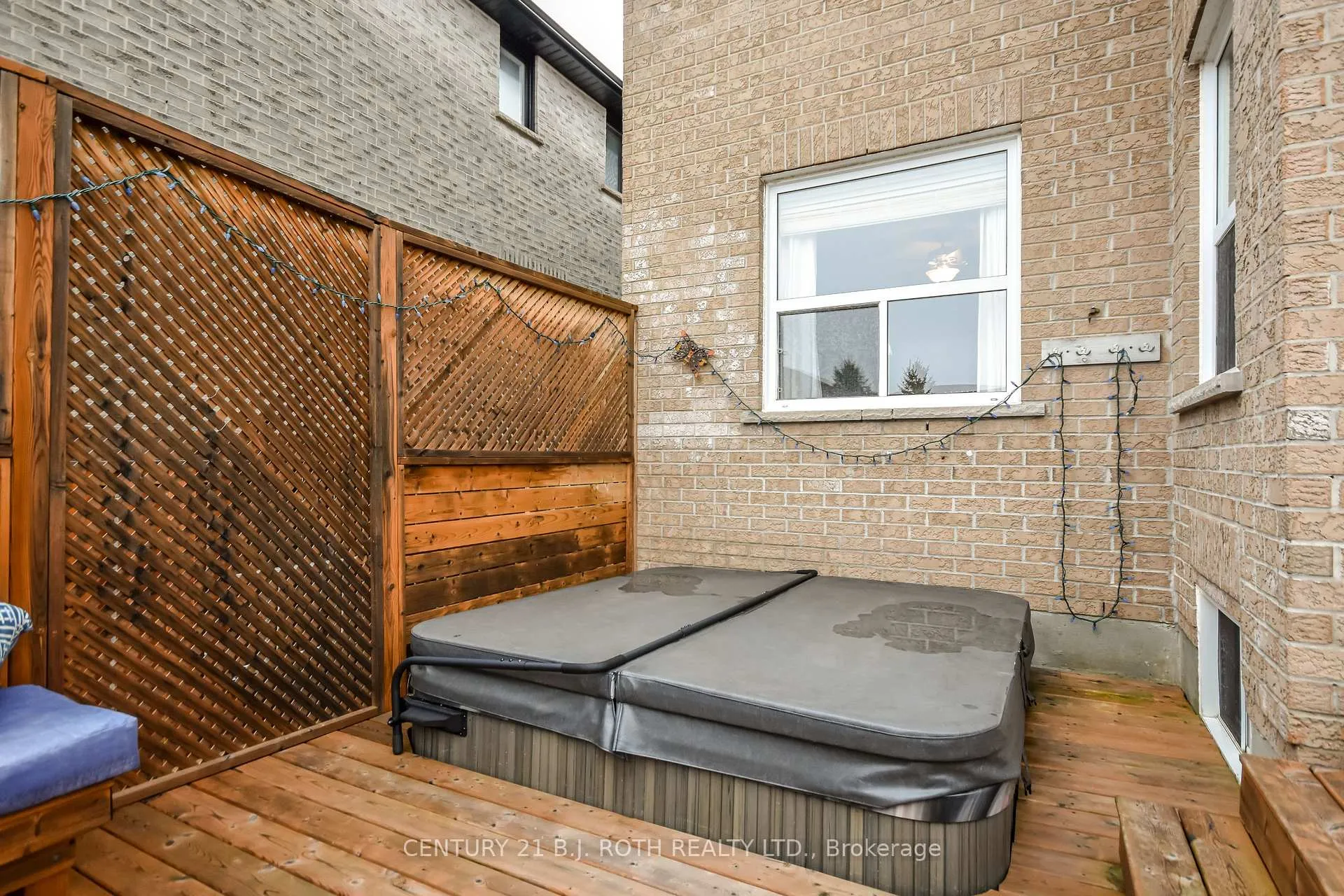 Photo 39 of 30 Black Willow Drive, Barrie, Holly — HOMEH
