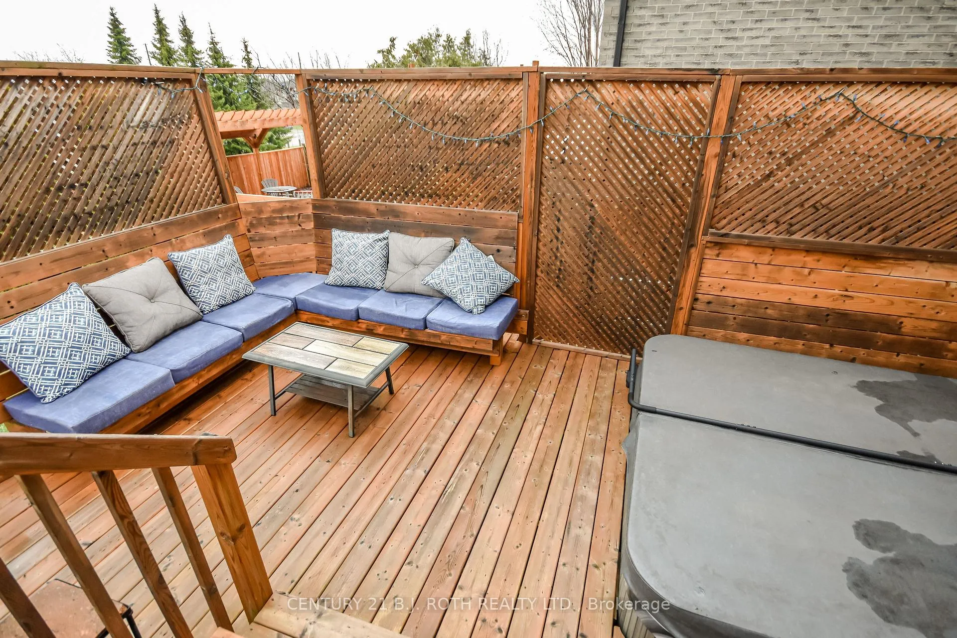 Photo 41 of 30 Black Willow Drive, Barrie, Holly — HOMEH