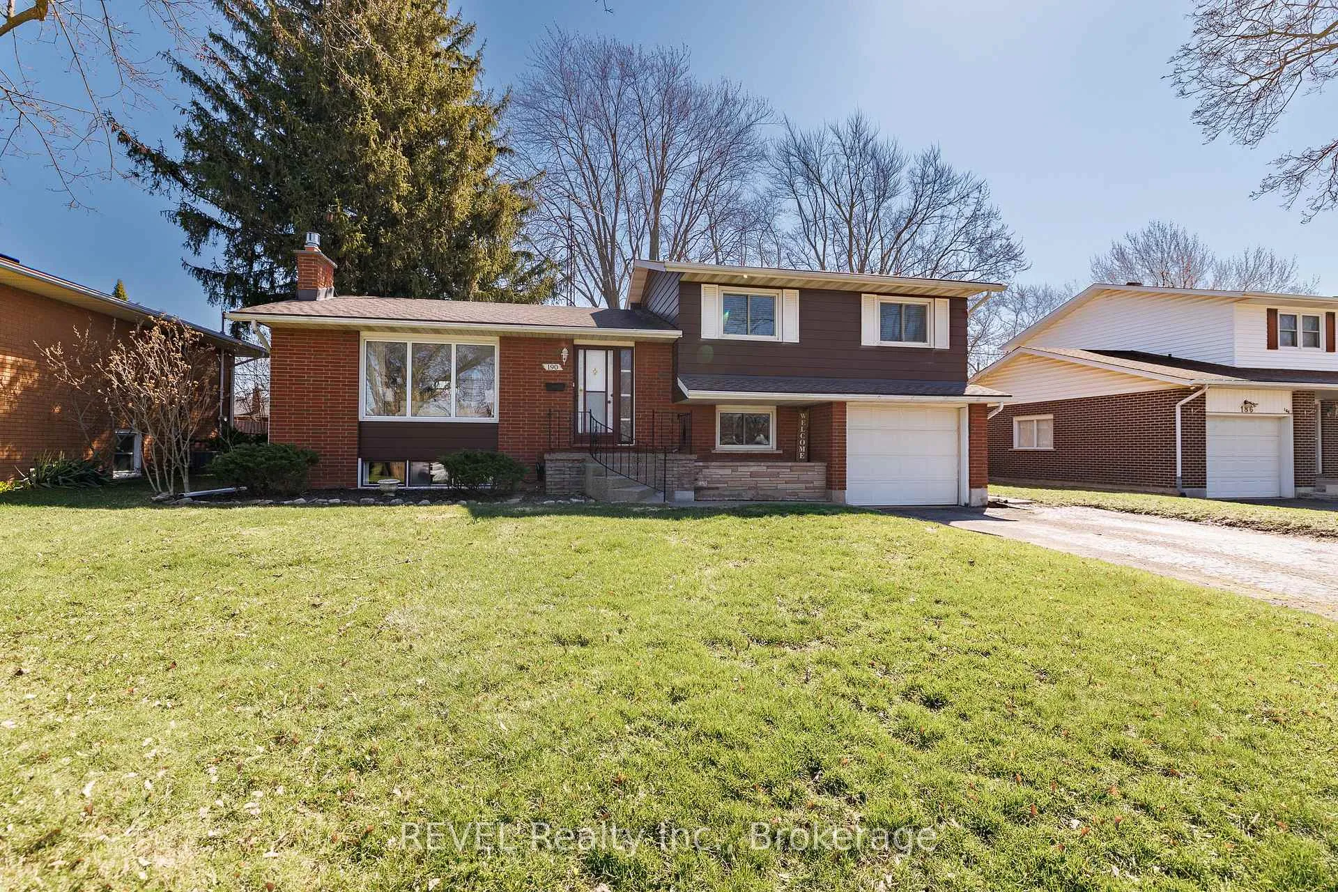 Photo 4 of 190 Willson Road, Welland, Prince Charles — HOMEH