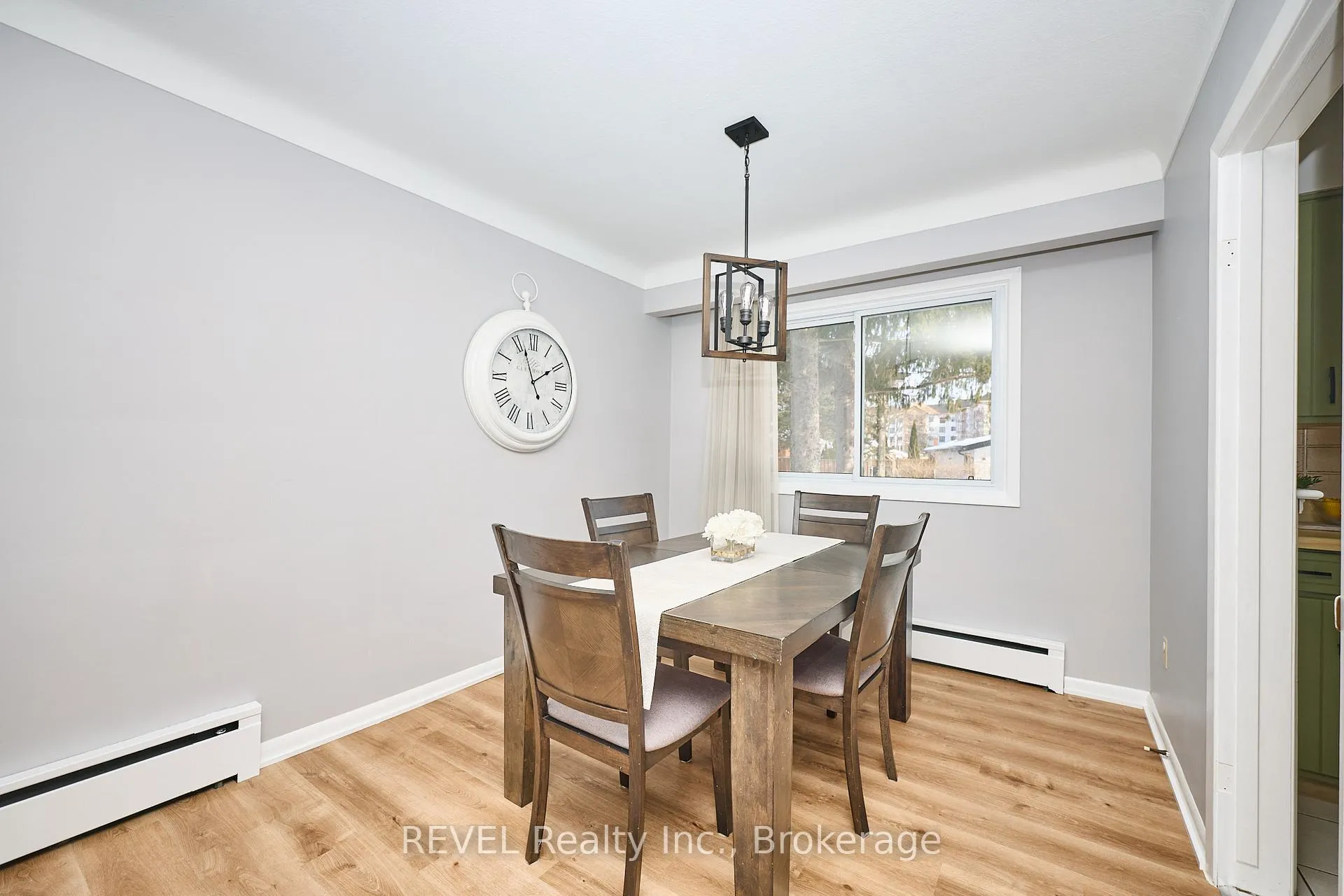 Photo 11 of 190 Willson Road, Welland, Prince Charles — HOMEH