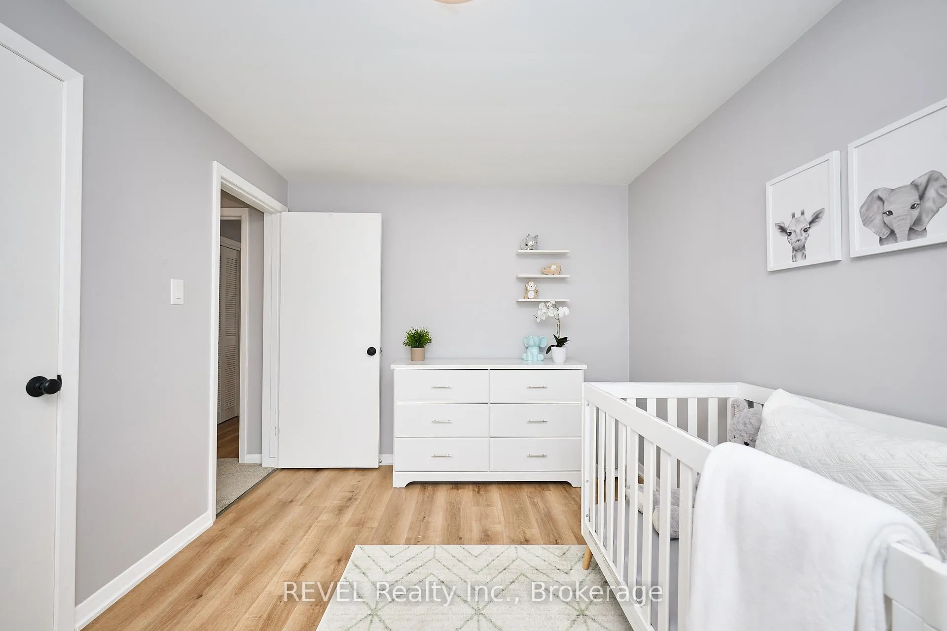 Photo 25 of 190 Willson Road, Welland, Prince Charles — HOMEH