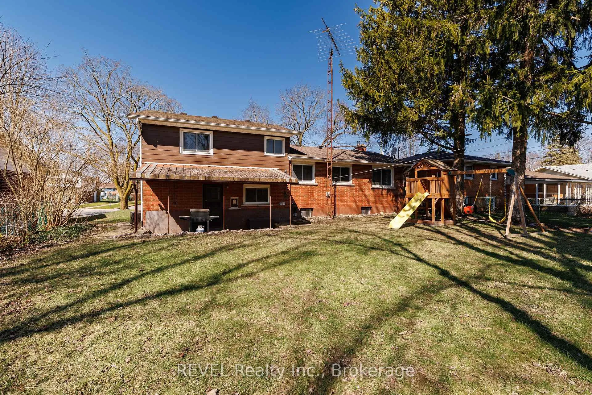 Photo 41 of 190 Willson Road, Welland, Prince Charles — HOMEH