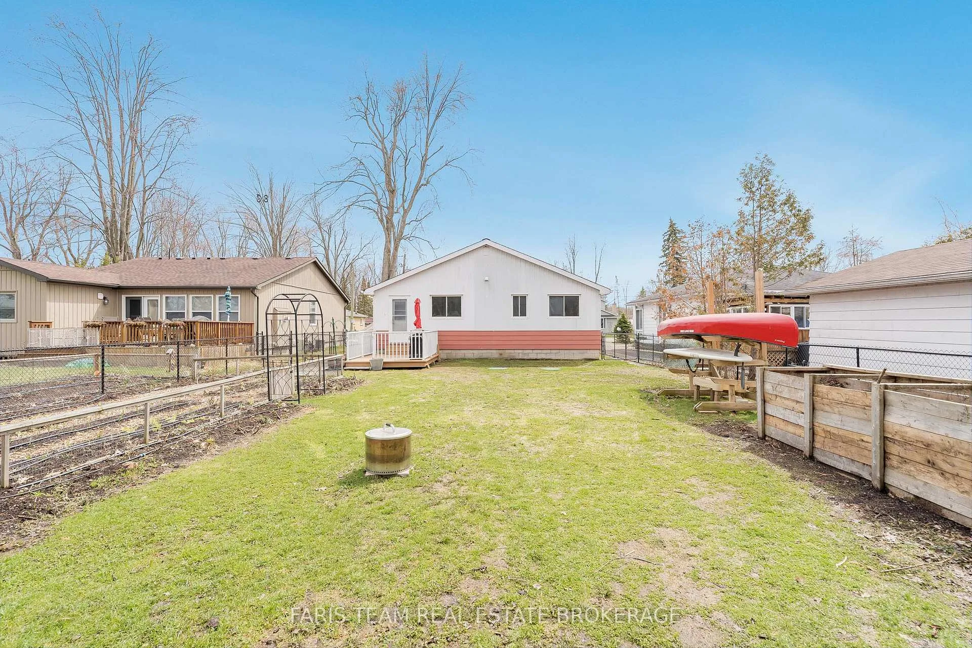 Photo 27 of 1120 Lindy Lane, Innisfil, Gilford — HOMEH