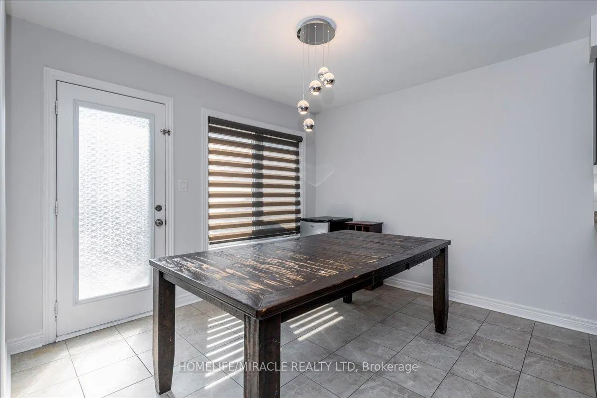 Photo 9 of 83 Willoughby Way, New Tecumseth, Alliston — HOMEH