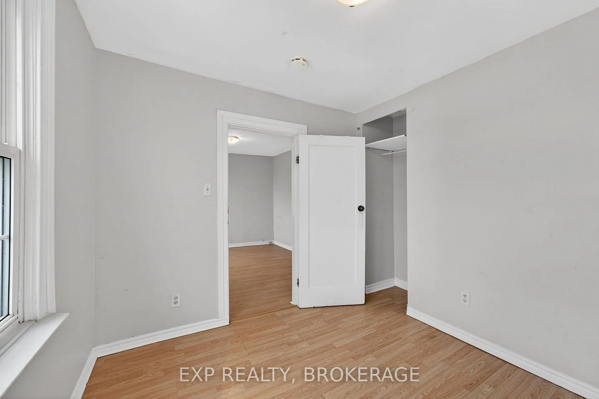 Photo 10 of 632 MacDonnell Street, Kingston, East of Sir John A. Blvd — HOMEH
