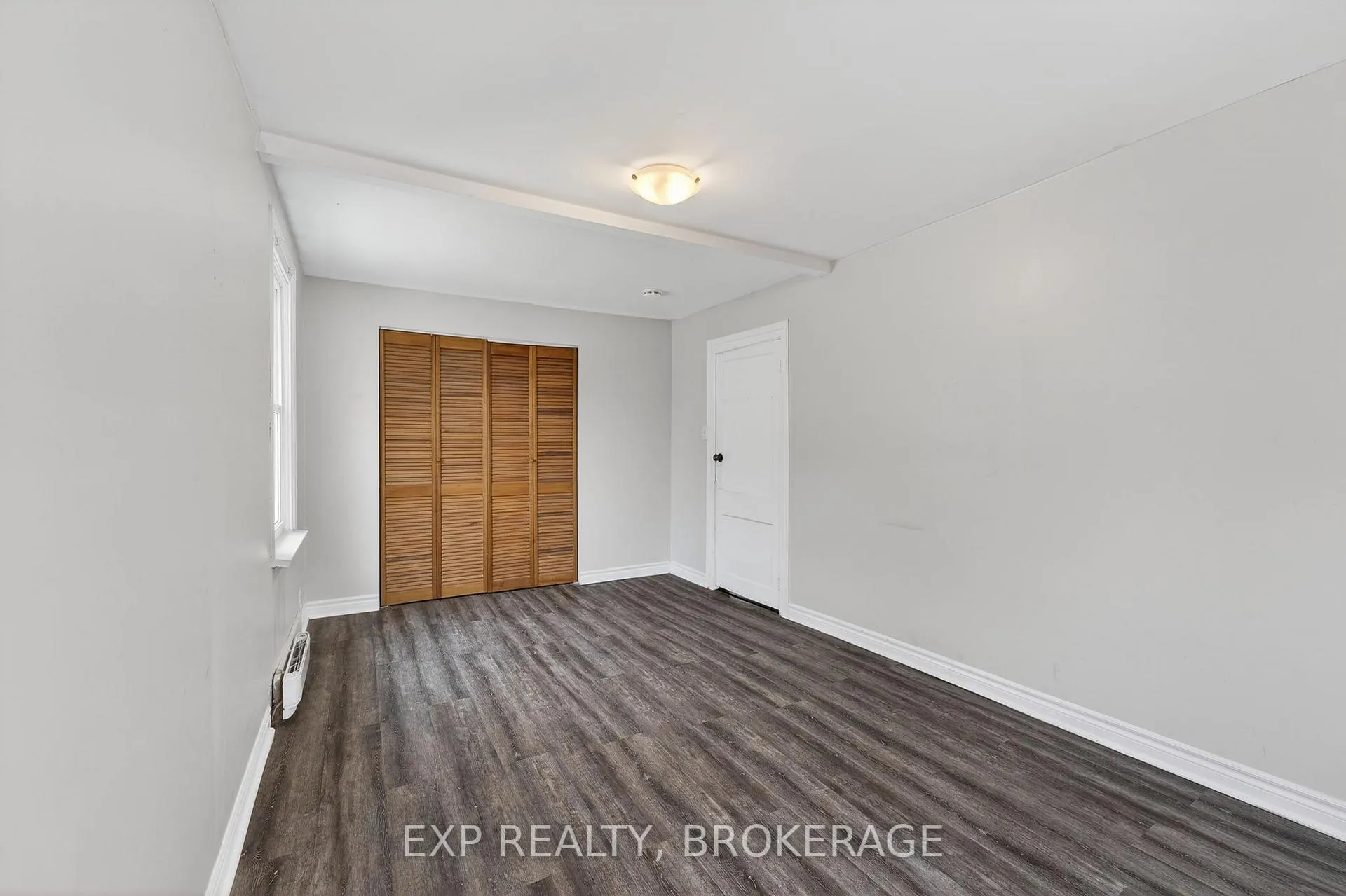 Photo 12 of 632 MacDonnell Street, Kingston, East of Sir John A. Blvd — HOMEH