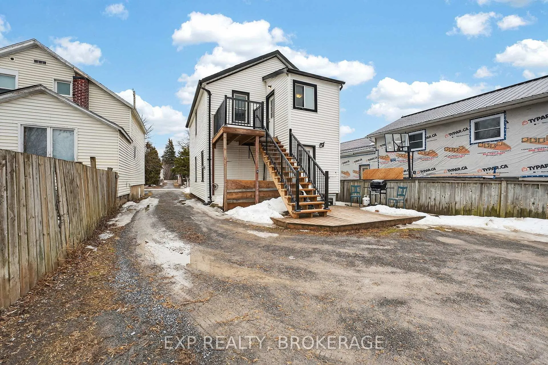 Photo 16 of 632 MacDonnell Street, Kingston, East of Sir John A. Blvd — HOMEH