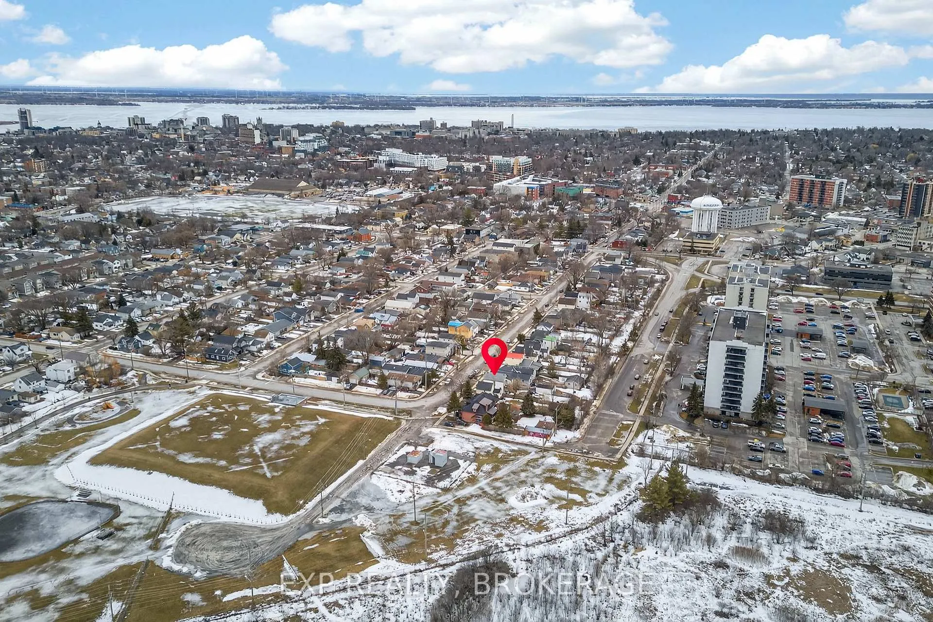 Photo 19 of 632 MacDonnell Street, Kingston, East of Sir John A. Blvd — HOMEH