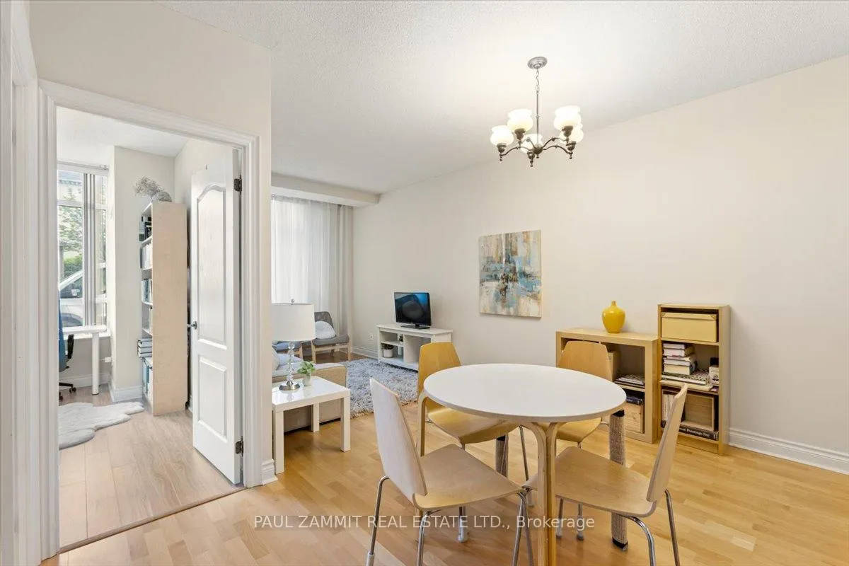 Photo 7 of Unit 101, 1 Clairtrell Road, North York, Willowdale East — HOMEH