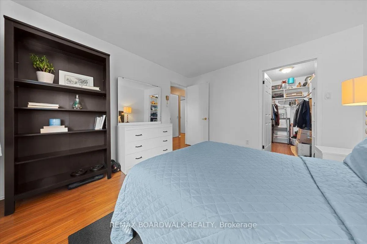 Photo 23 of Unit 412, 250 Brittany Drive, Ottawa, Viscount Alexander Park — HOMEH