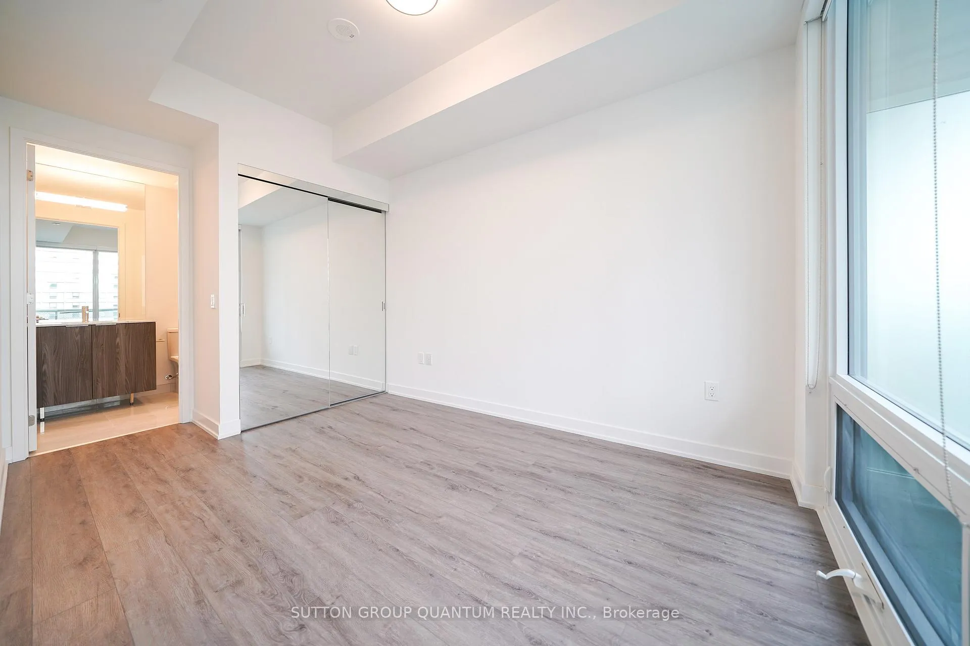 Photo 9 of Unit 912, 15 Queens Quay E, Toronto, Waterfront Communities — HOMEH