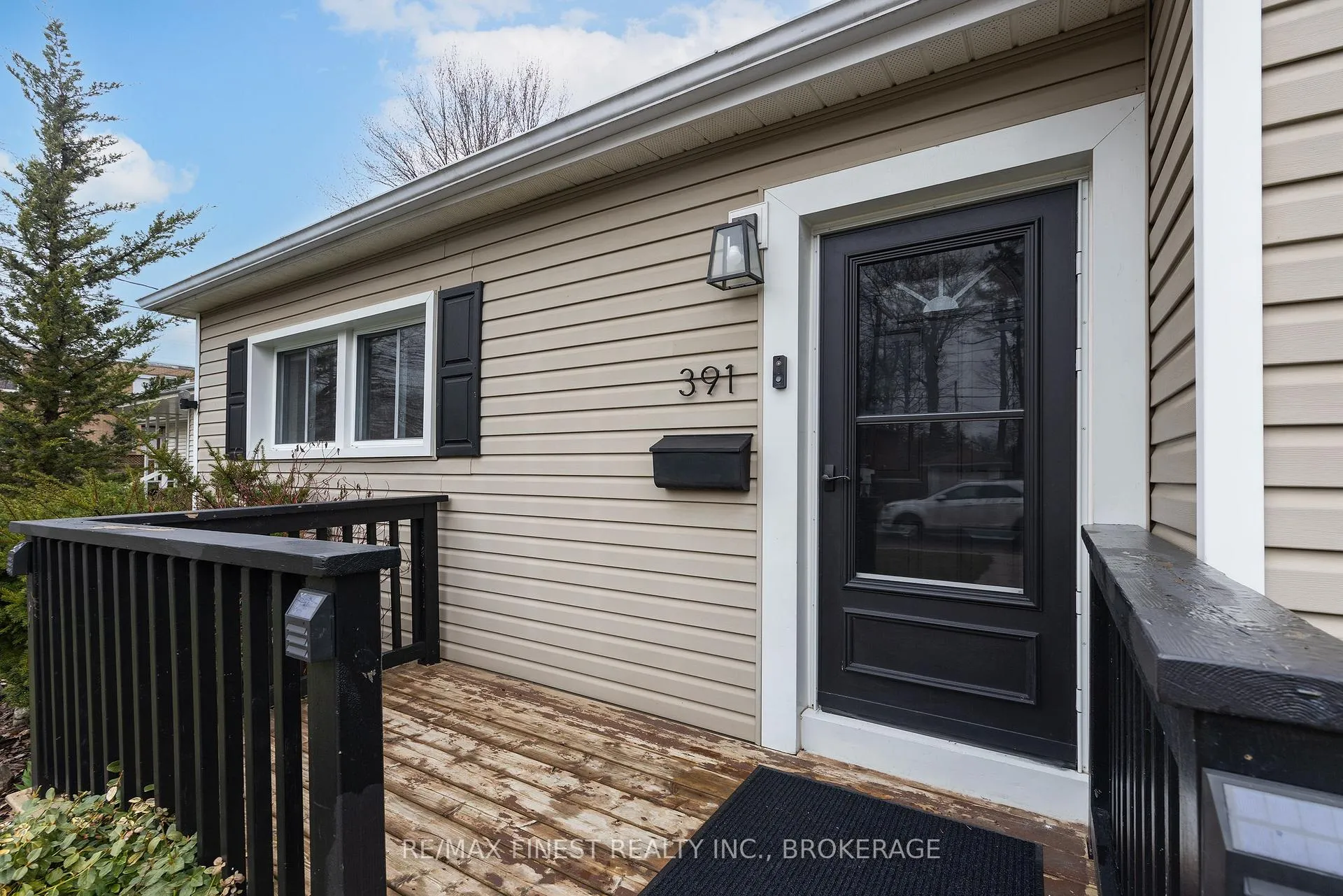 Photo 6 of 391 Mowat Avenue, Kingston, Central City West — HOMEH