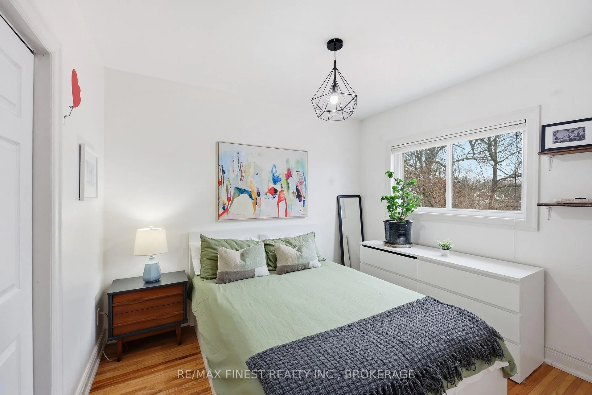 Photo 23 of 391 Mowat Avenue, Kingston, Central City West — HOMEH