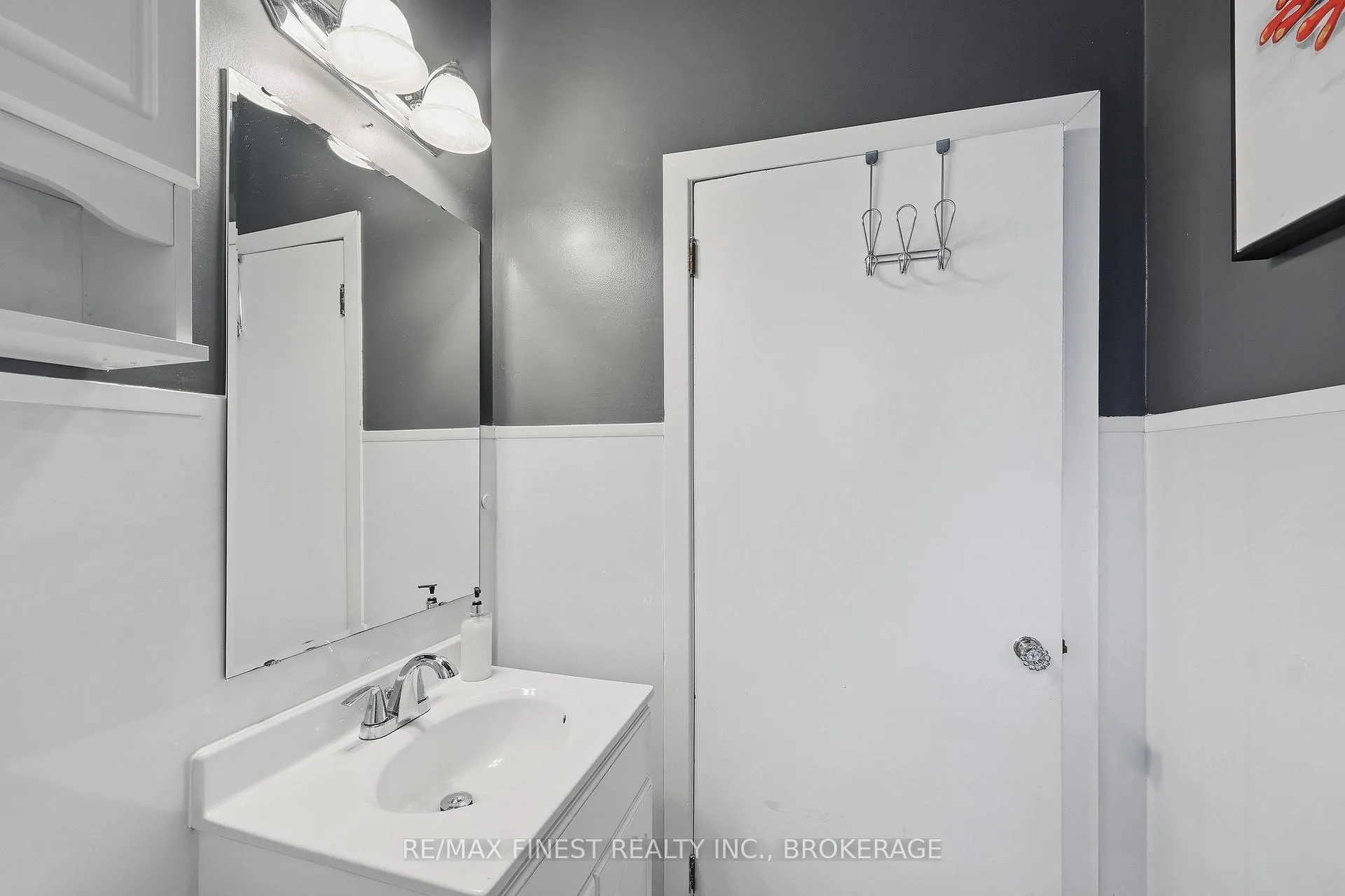 Photo 26 of 391 Mowat Avenue, Kingston, Central City West — HOMEH