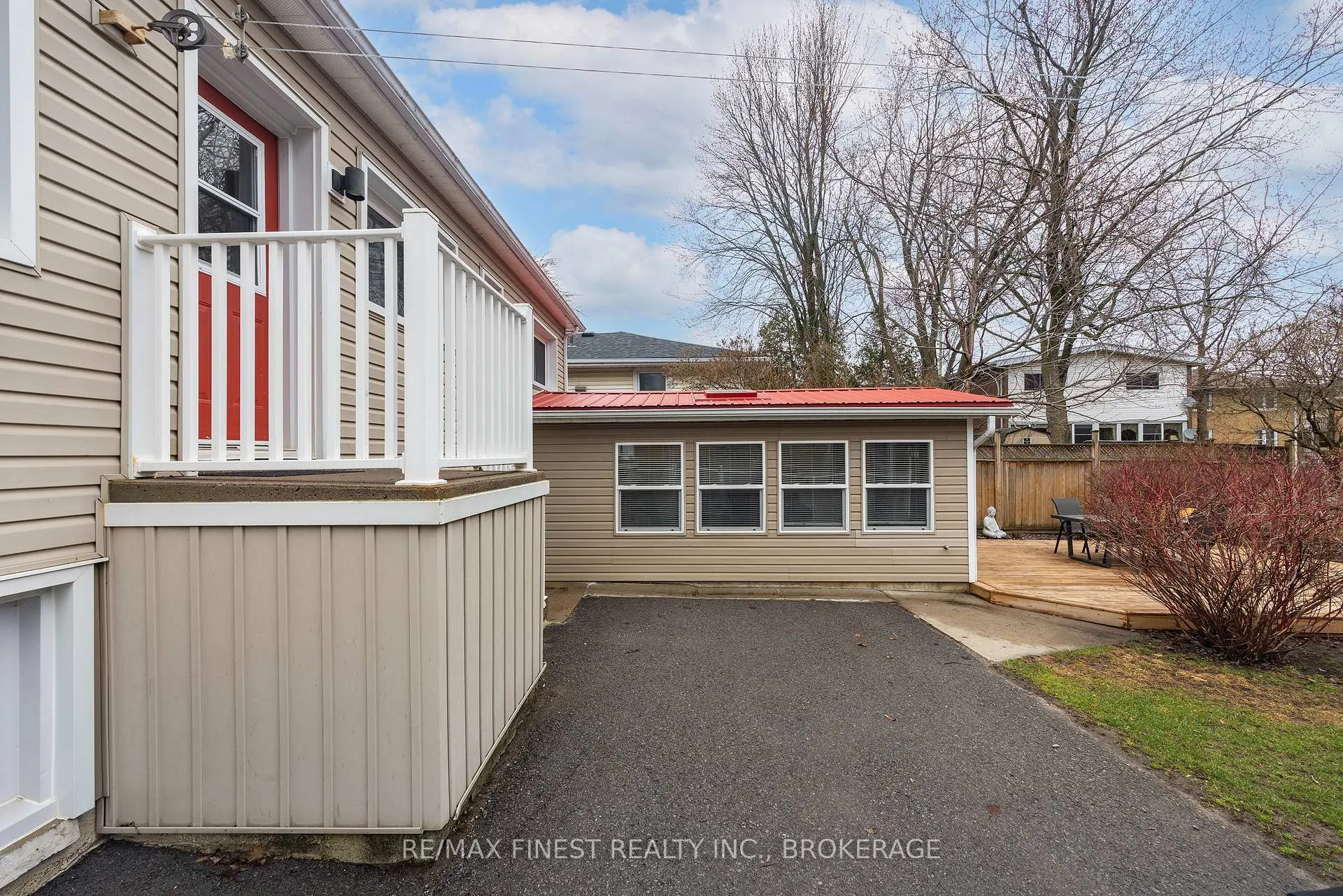 Photo 39 of 391 Mowat Avenue, Kingston, Central City West — HOMEH