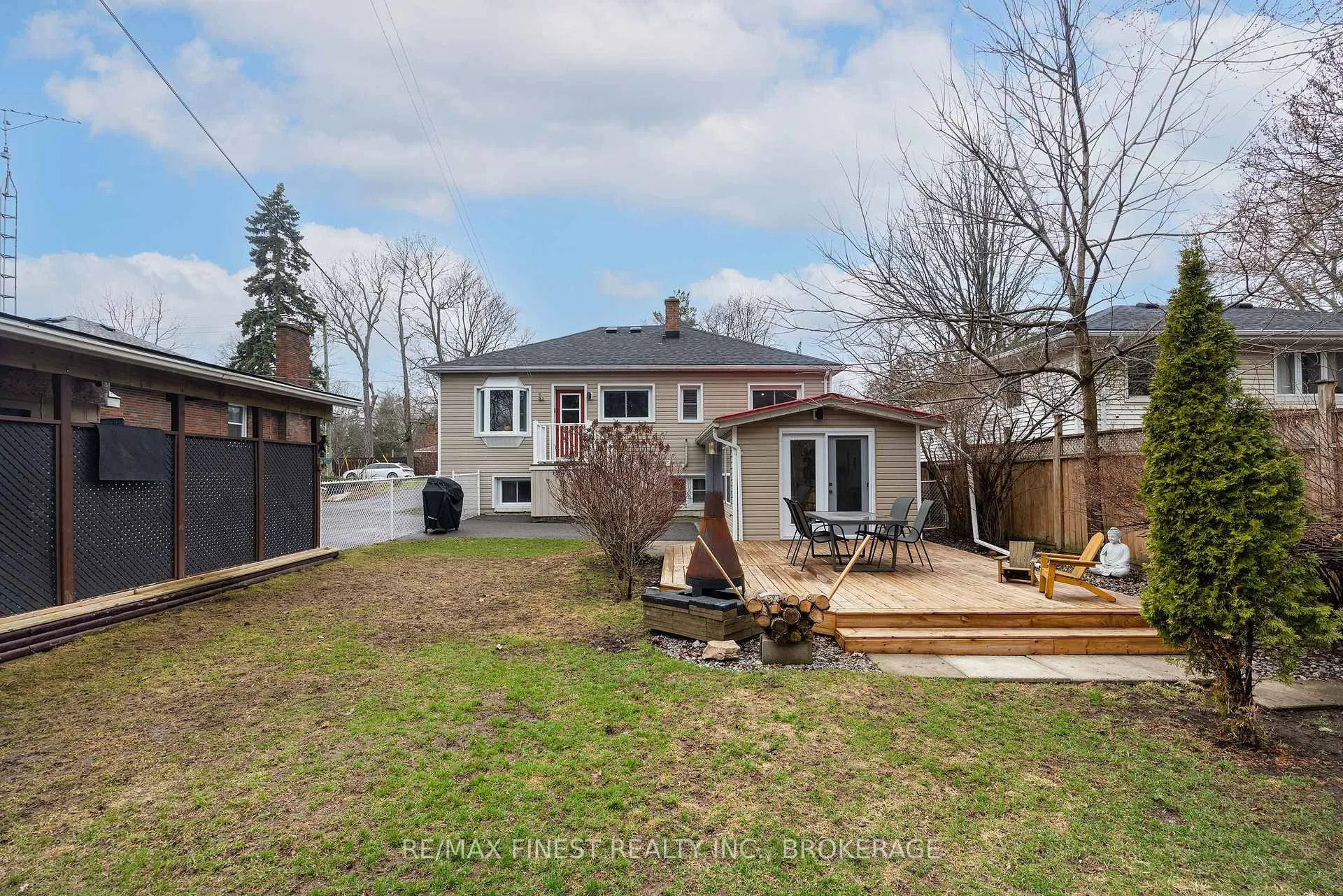 Photo 43 of 391 Mowat Avenue, Kingston, Central City West — HOMEH