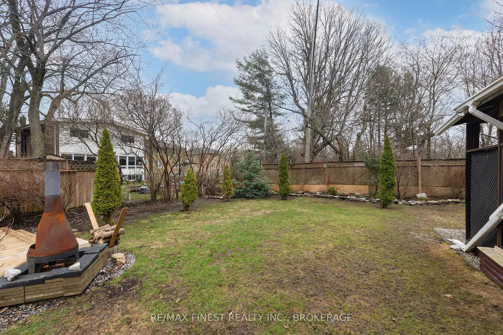 Photo 45 of 391 Mowat Avenue, Kingston, Central City West — HOMEH