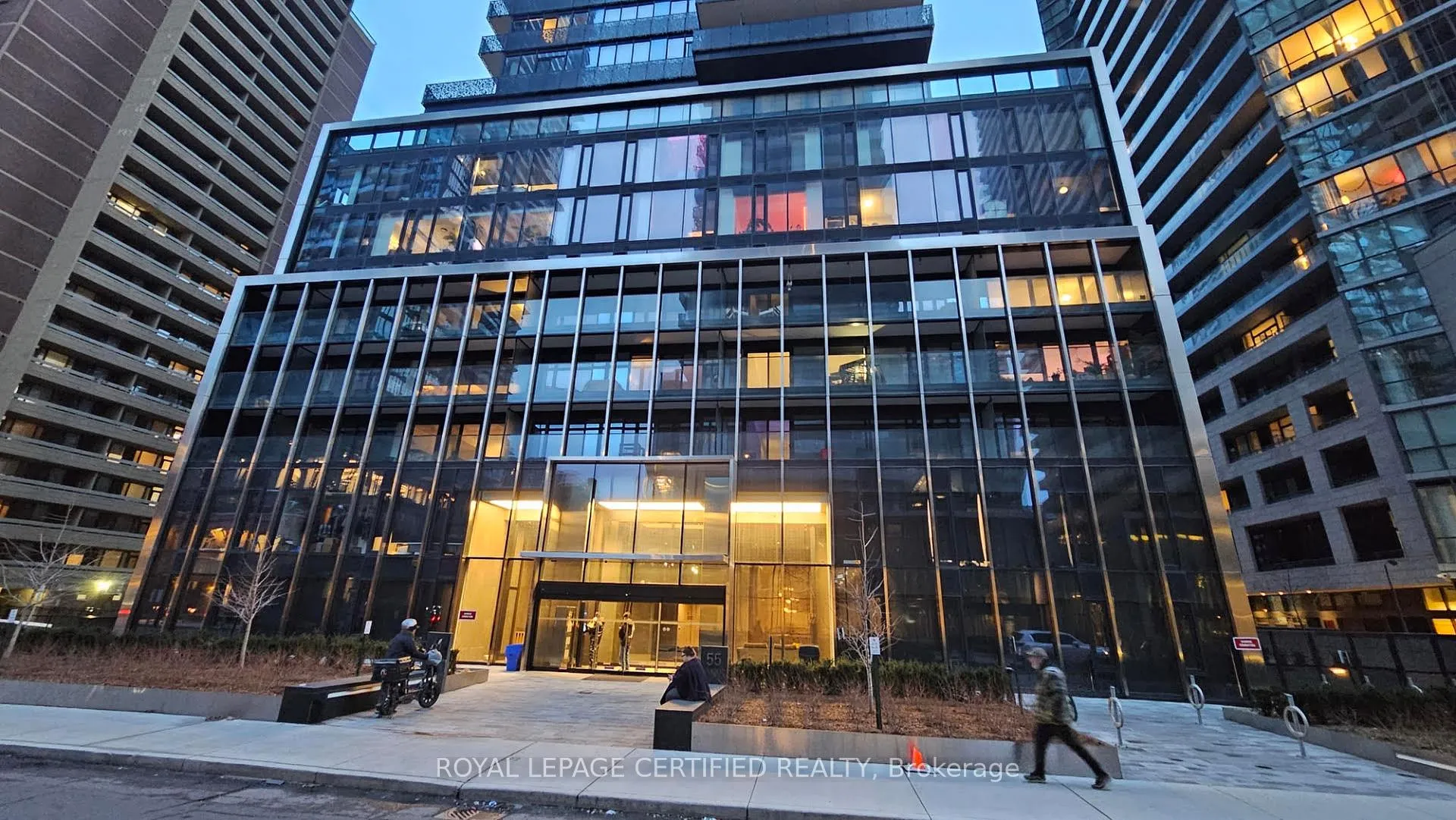 Front of Unit 4809, 55 Charles Street
