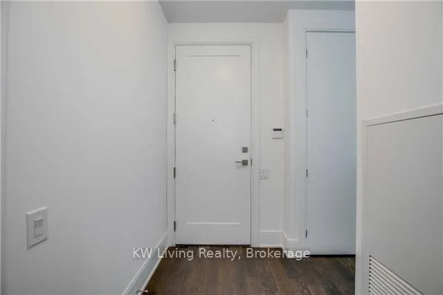 Photo 4 of Unit LP4902, 50 Charles Street E, Toronto, Church-Yonge Corridor — HOMEH