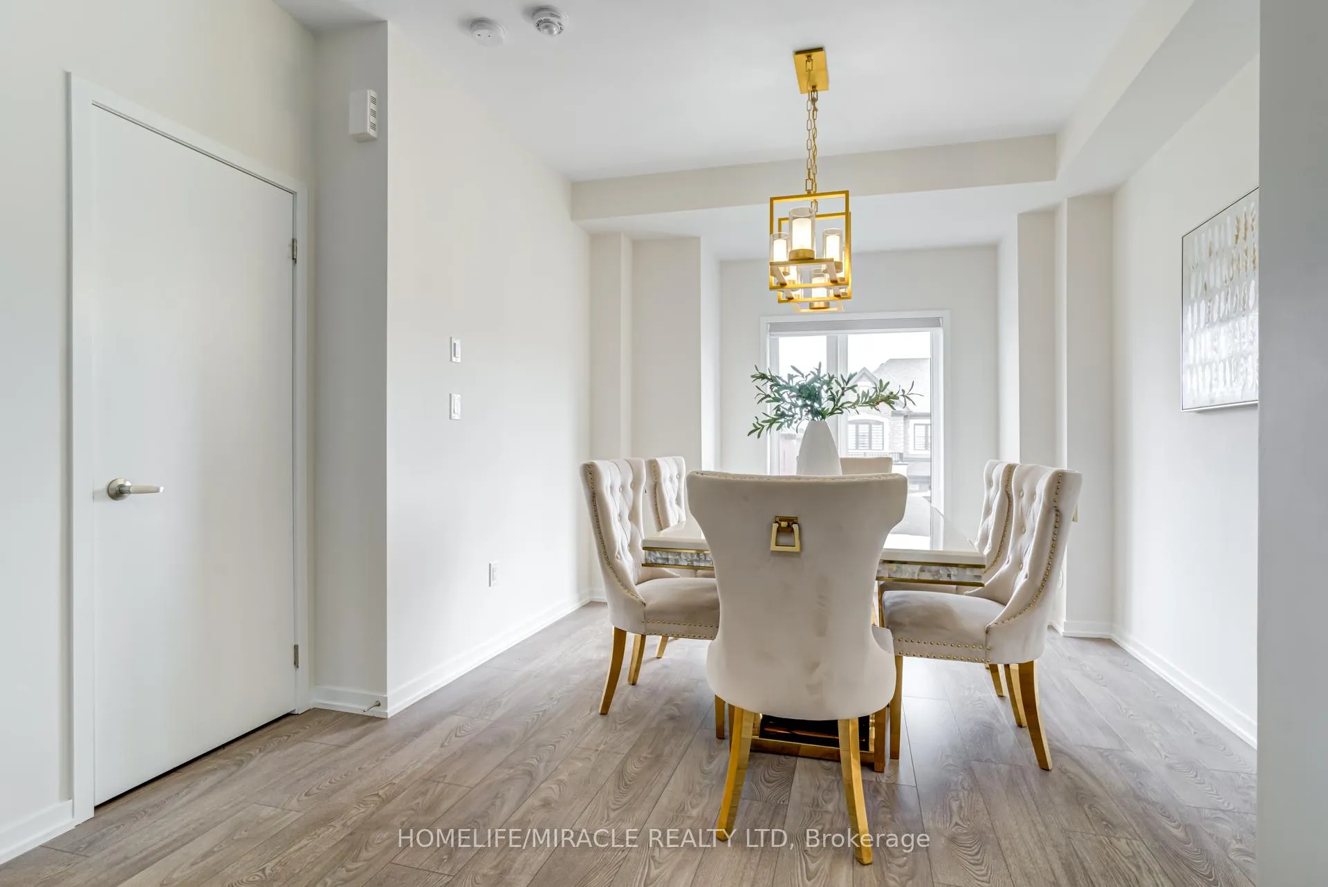 Photo 17 of 18 Queensland Crescent, Caledon, Bolton East — HOMEH