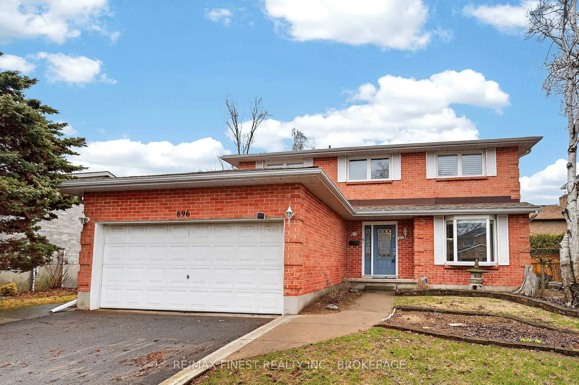 Photo 2 of 896 Ambleside Crescent, Kingston, North of Taylor-Kidd Blvd — HOMEH
