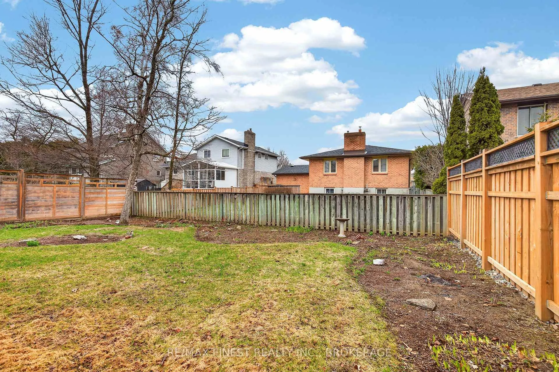 Photo 3 of 896 Ambleside Crescent, Kingston, North of Taylor-Kidd Blvd — HOMEH