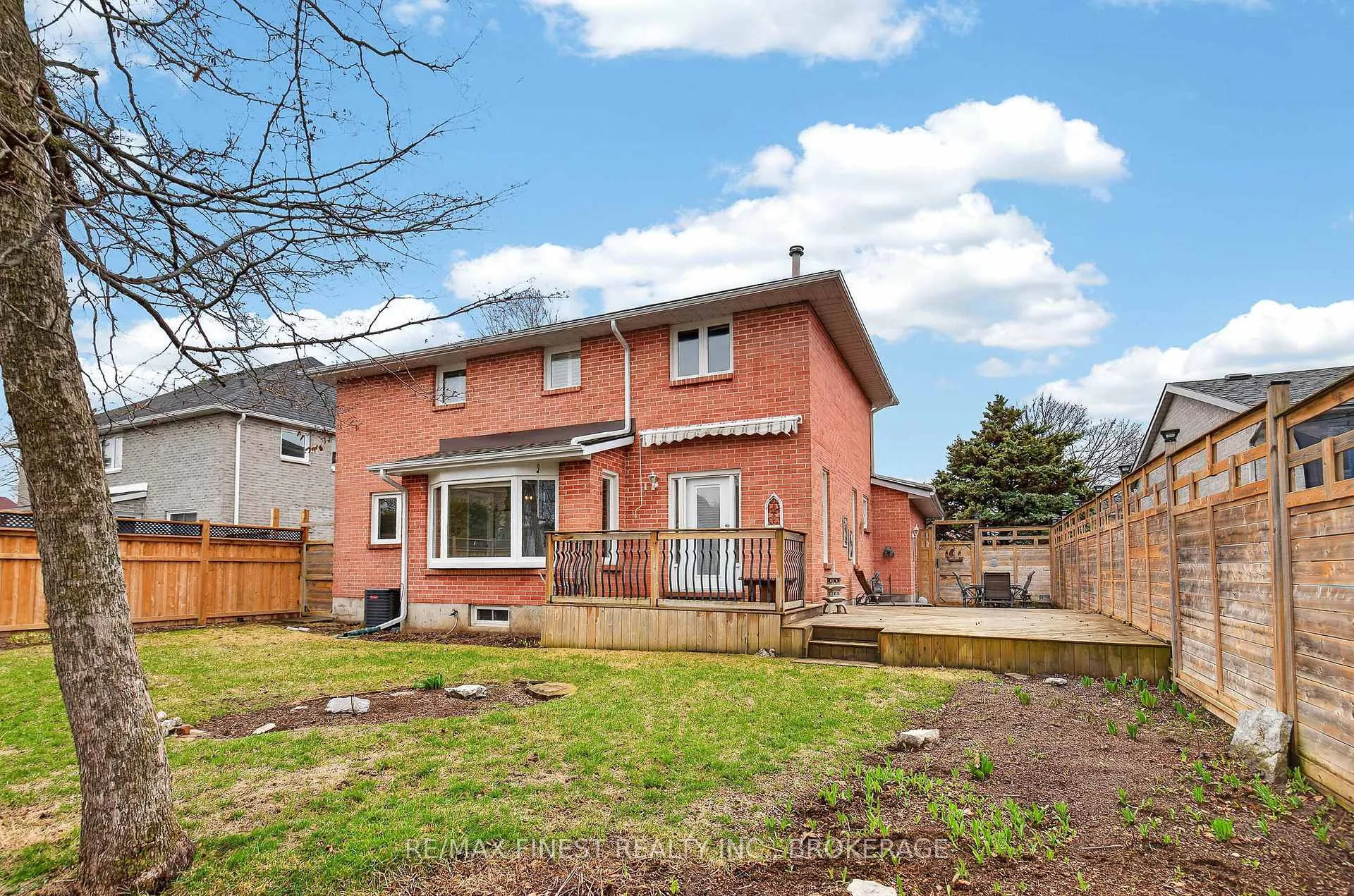 Photo 5 of 896 Ambleside Crescent, Kingston, North of Taylor-Kidd Blvd — HOMEH