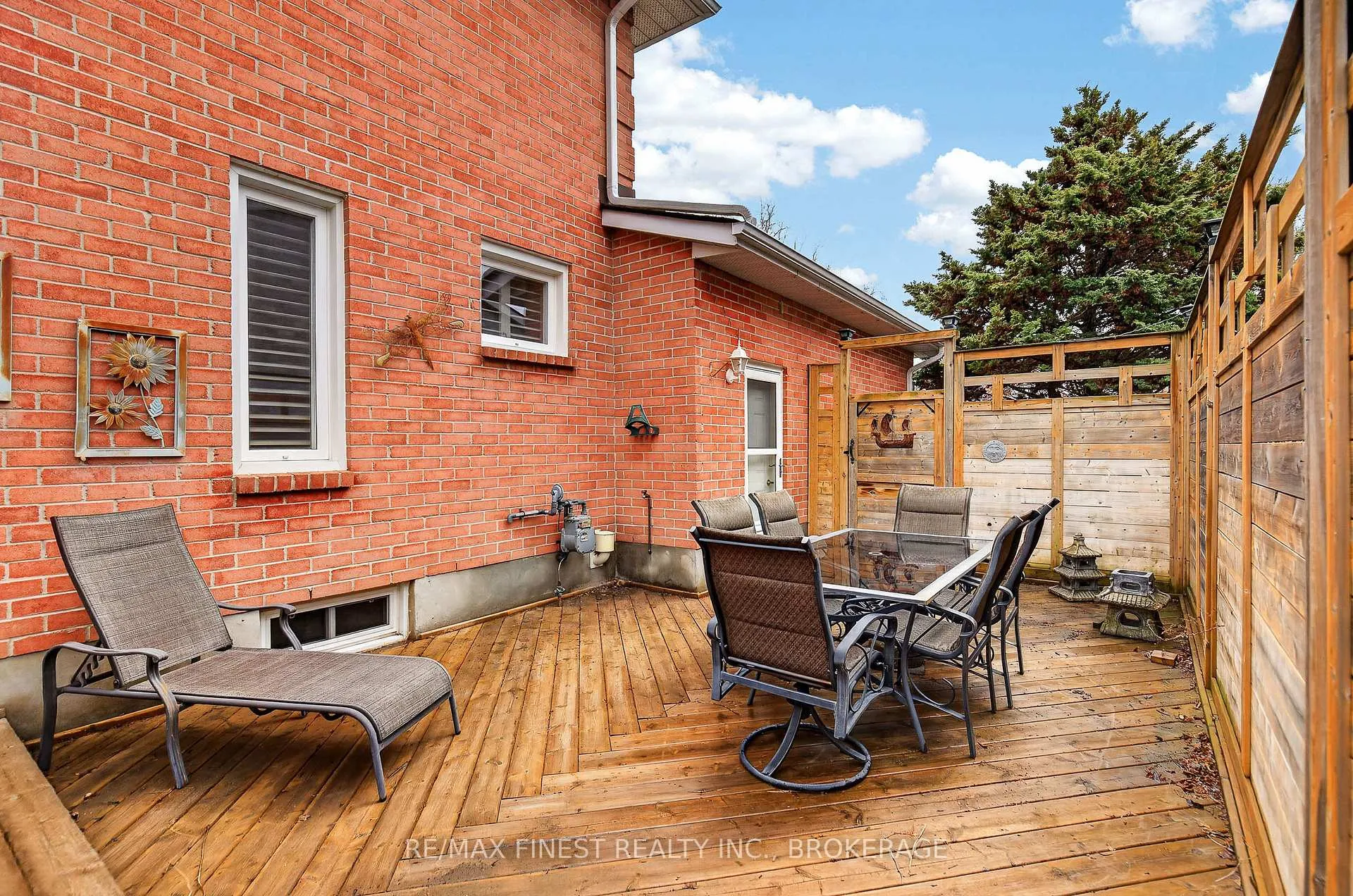 Photo 7 of 896 Ambleside Crescent, Kingston, North of Taylor-Kidd Blvd — HOMEH
