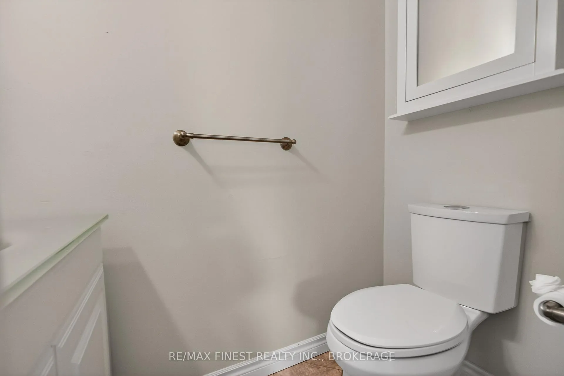 Photo 9 of 896 Ambleside Crescent, Kingston, North of Taylor-Kidd Blvd — HOMEH