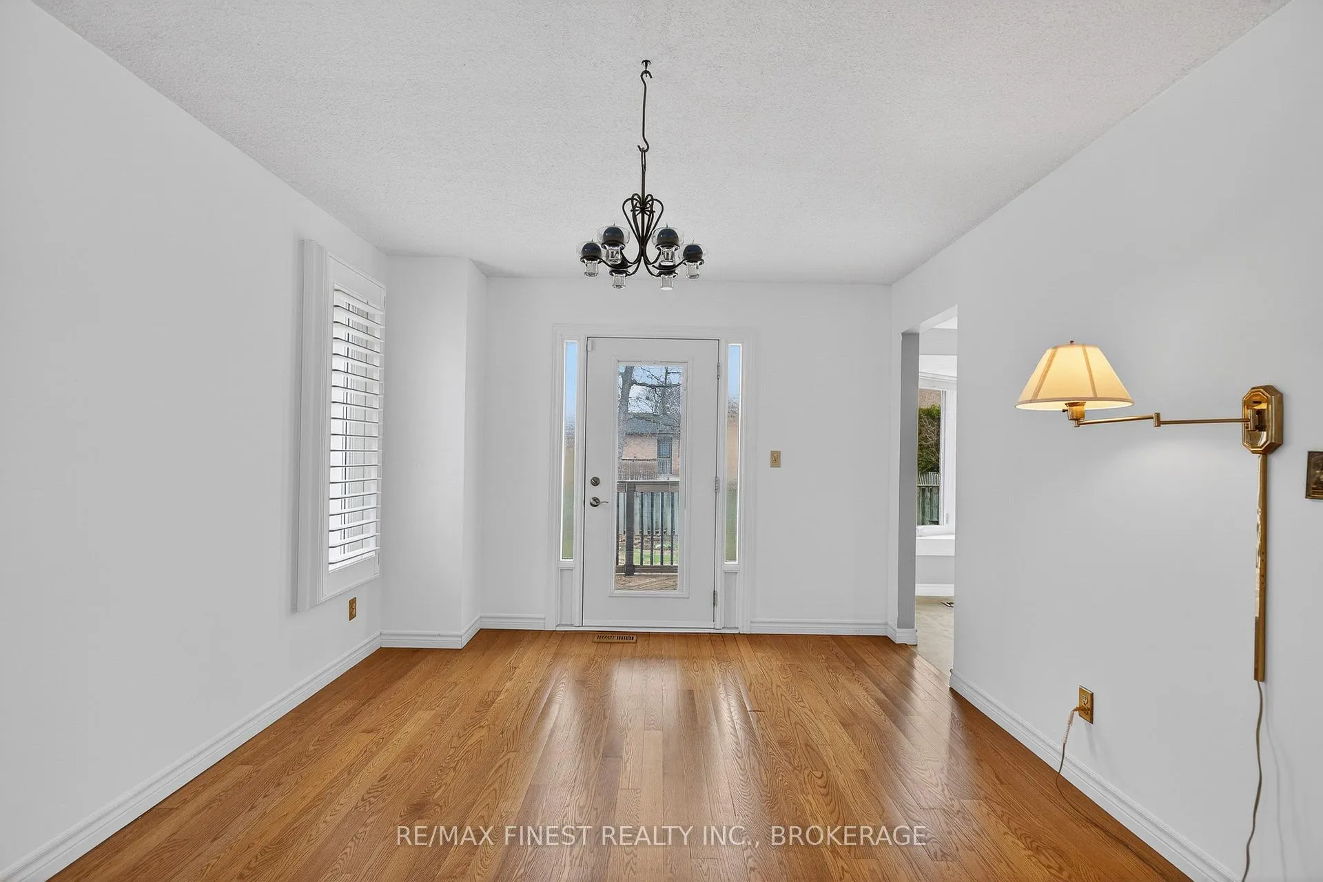 Photo 25 of 896 Ambleside Crescent, Kingston, North of Taylor-Kidd Blvd — HOMEH