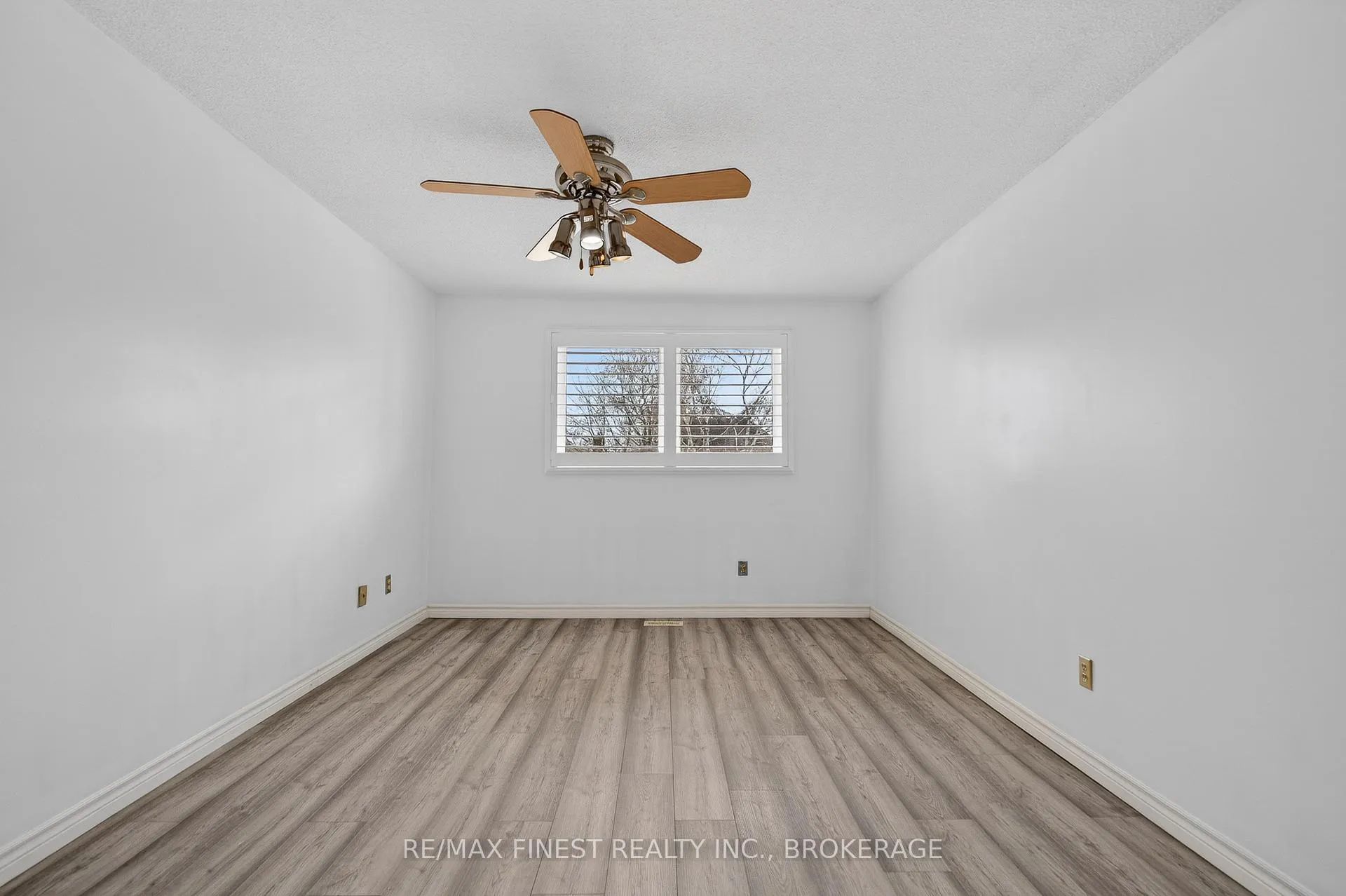 Photo 30 of 896 Ambleside Crescent, Kingston, North of Taylor-Kidd Blvd — HOMEH