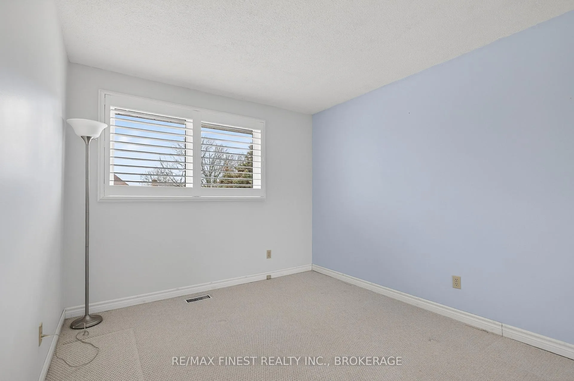 Photo 40 of 896 Ambleside Crescent, Kingston, North of Taylor-Kidd Blvd — HOMEH