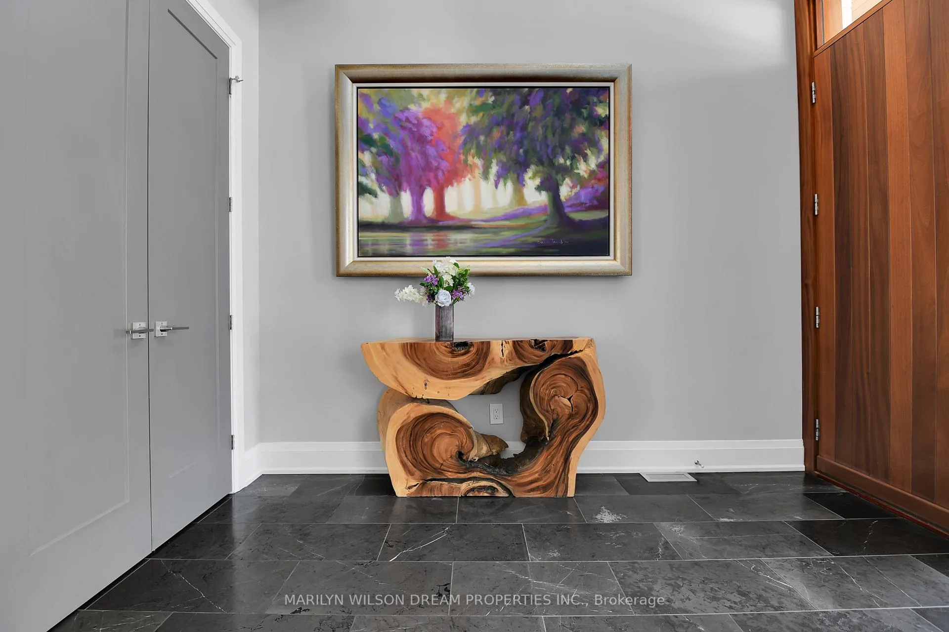 Photo 8 of 294 Mountbatten Avenue, Ottawa, Alta Vista/Faircrest Heights — HOMEH