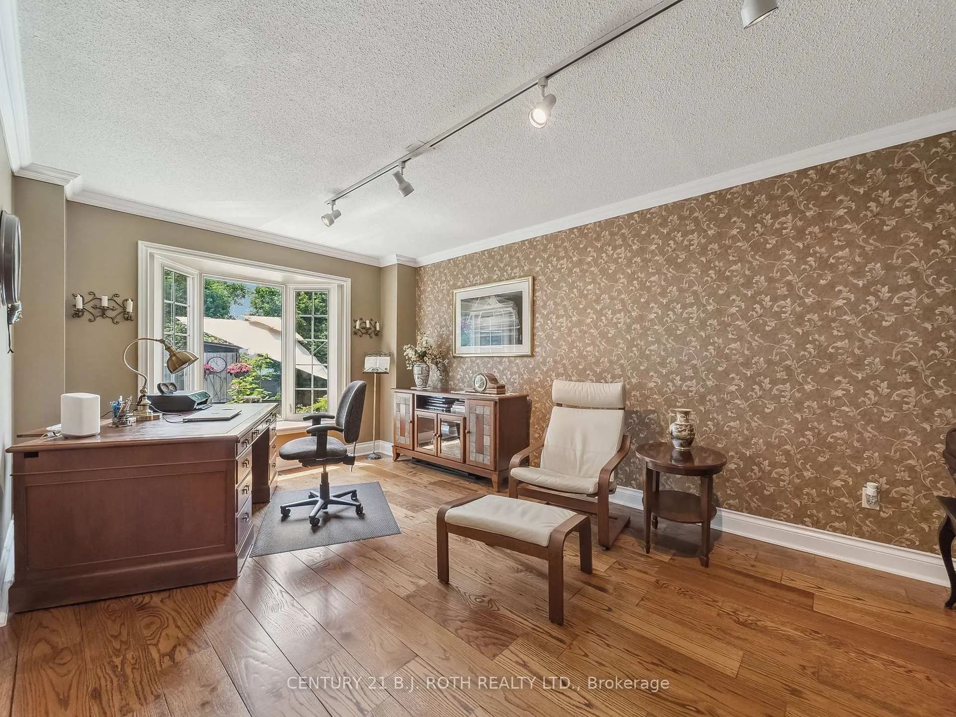 Photo 28 of 18 Claypine Trail, Brampton, Brampton North — HOMEH