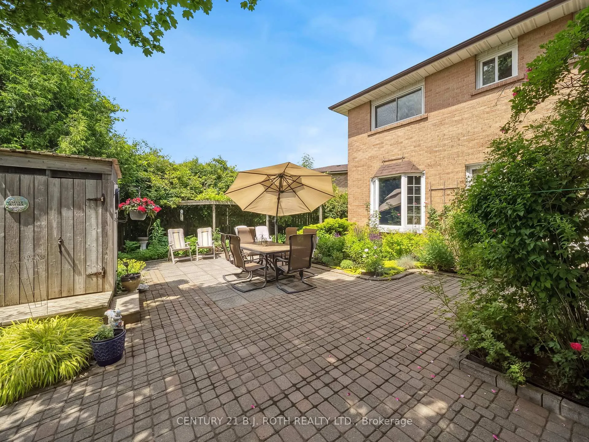 Photo 37 of 18 Claypine Trail, Brampton, Brampton North — HOMEH