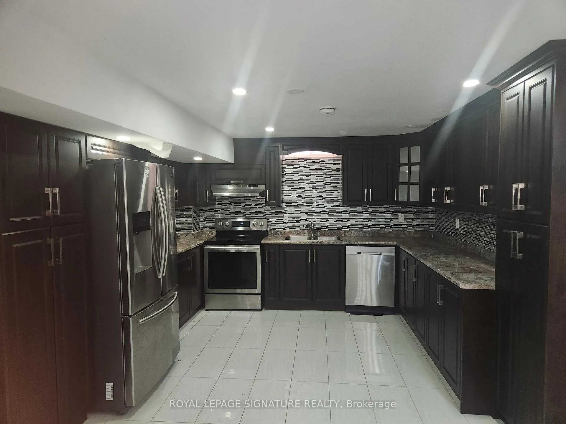 Photo 3 of Unit Bsmt, 6 Venue Road, Brampton, Toronto Gore Rural Estate — HOMEH