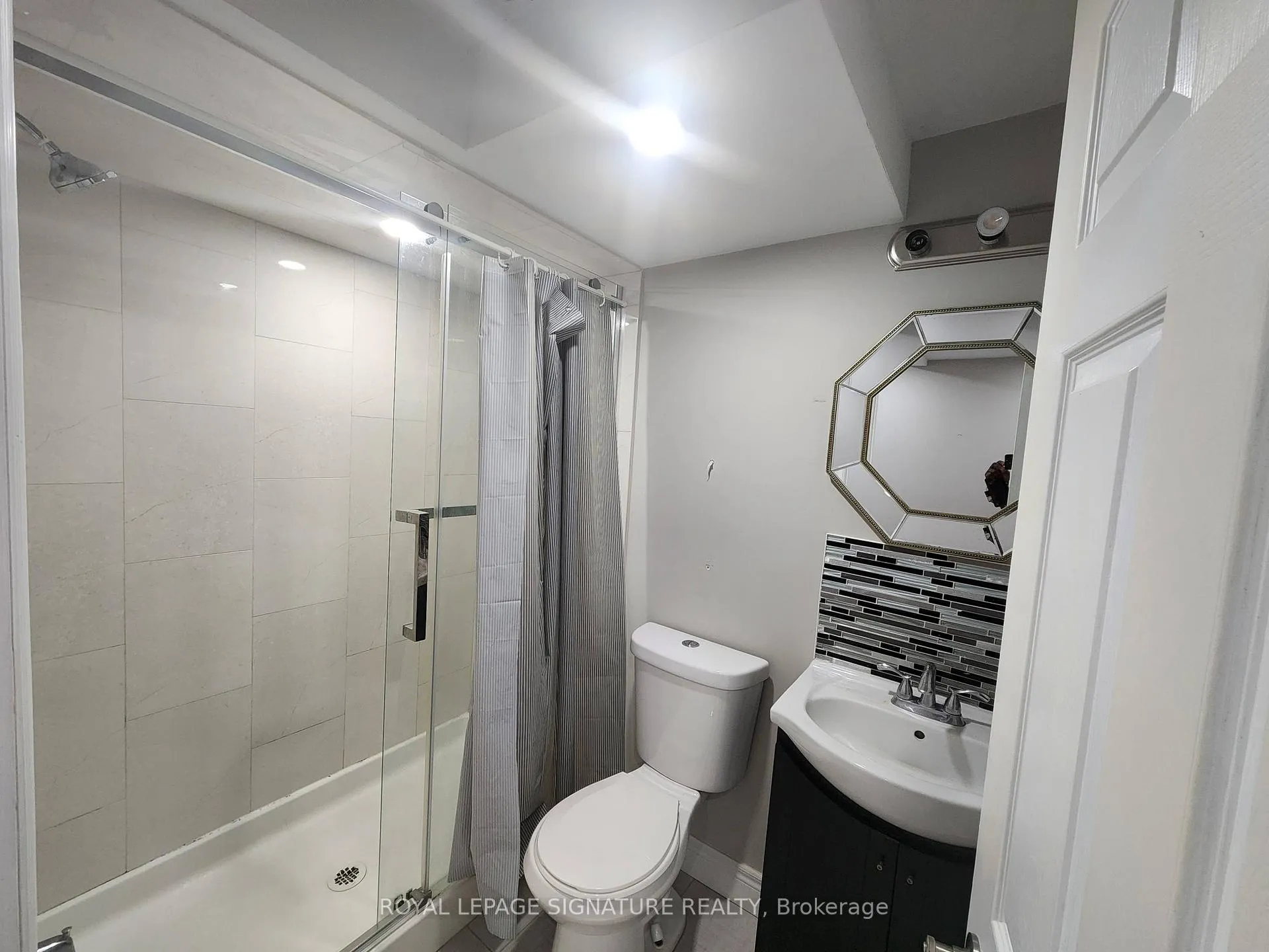 Photo 7 of Unit Bsmt, 6 Venue Road, Brampton, Toronto Gore Rural Estate — HOMEH