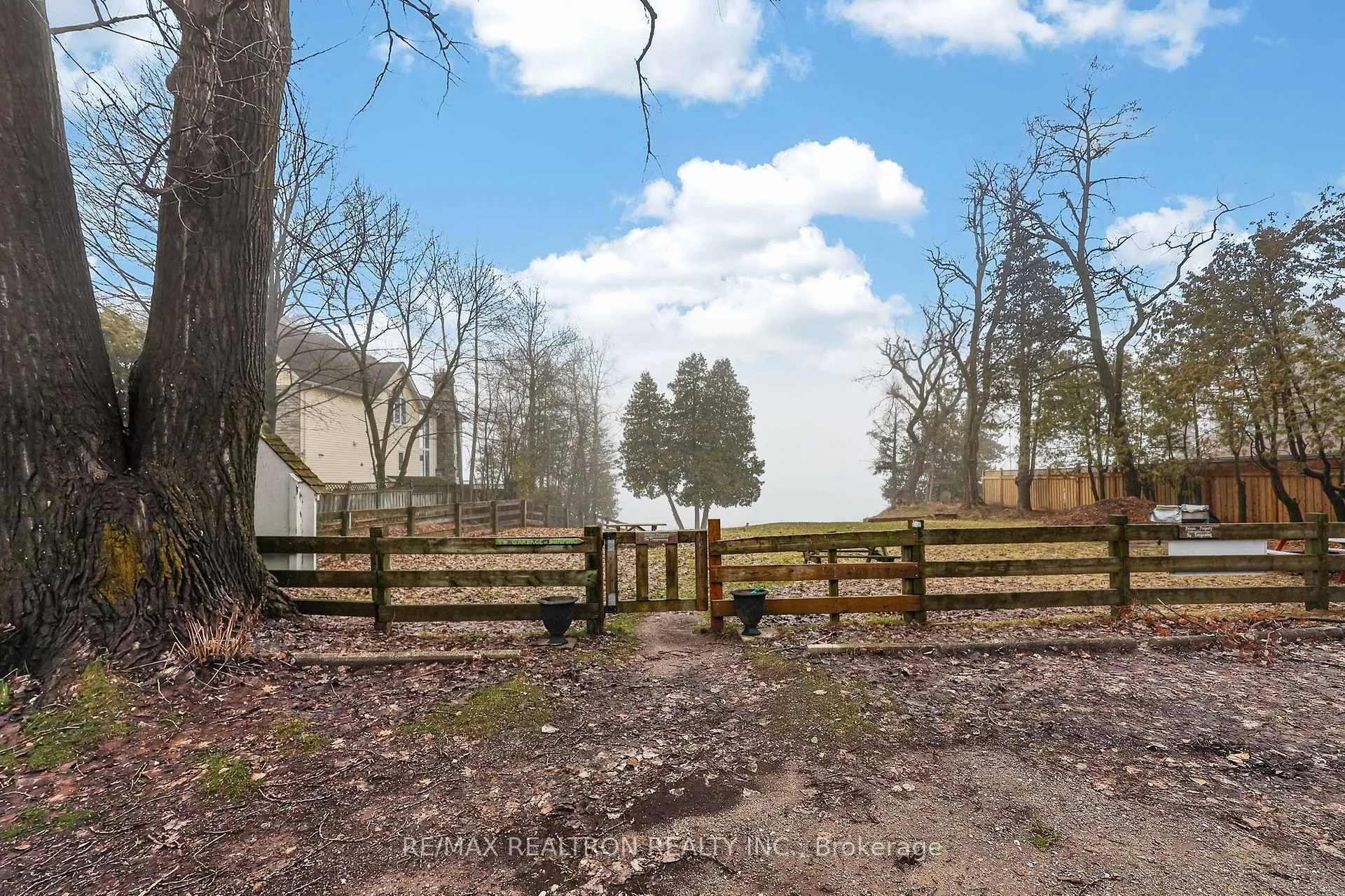 Photo 47 of 290 Big Bay Point Road, Innisfil, Rural Innisfil — HOMEH