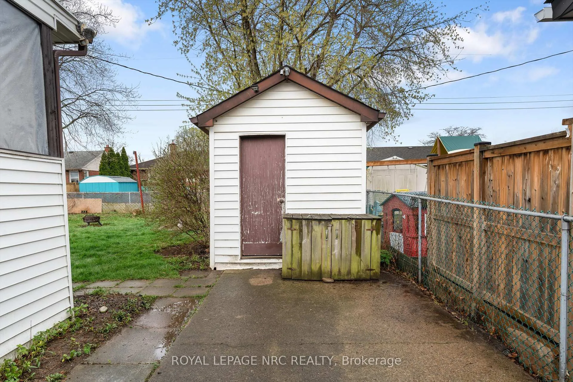 Photo 29 of 17 Milton Road, St. Catharines, E. Chester — HOMEH