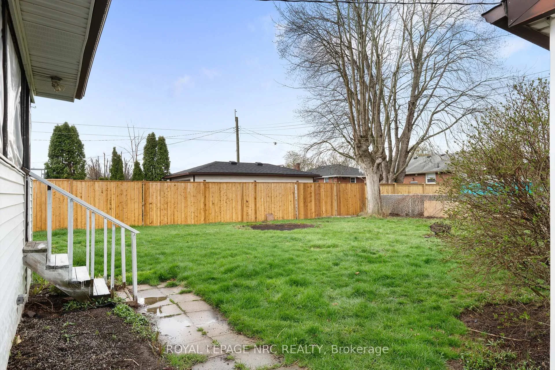 Photo 30 of 17 Milton Road, St. Catharines, E. Chester — HOMEH