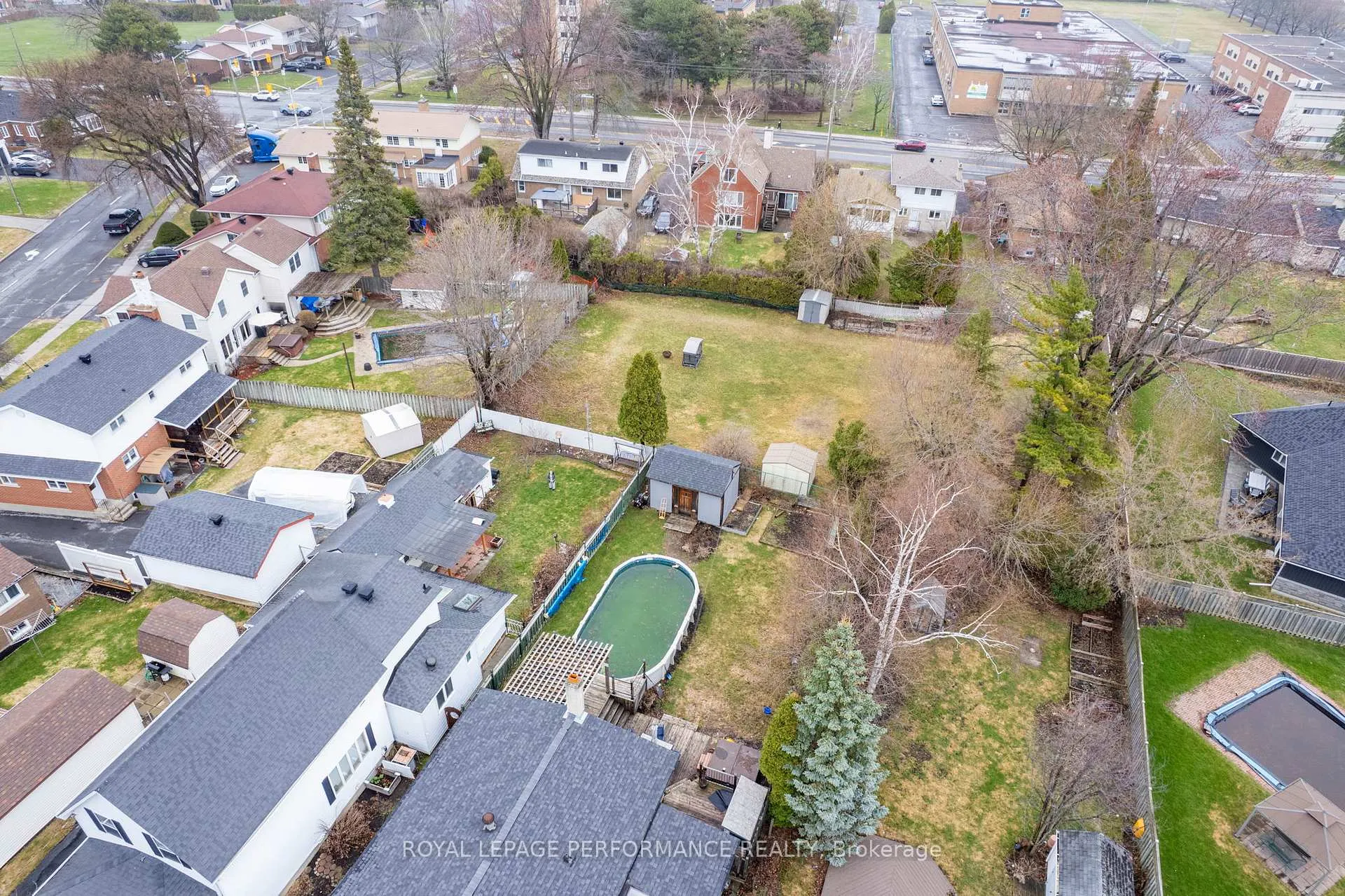 Photo 22 of 320 Baldwin Avenue, Cornwall — HOMEH