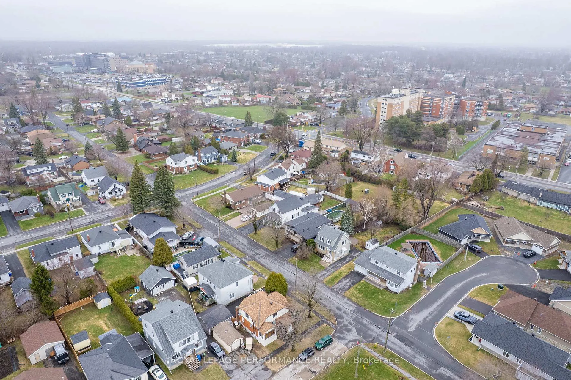 Photo 27 of 320 Baldwin Avenue, Cornwall — HOMEH