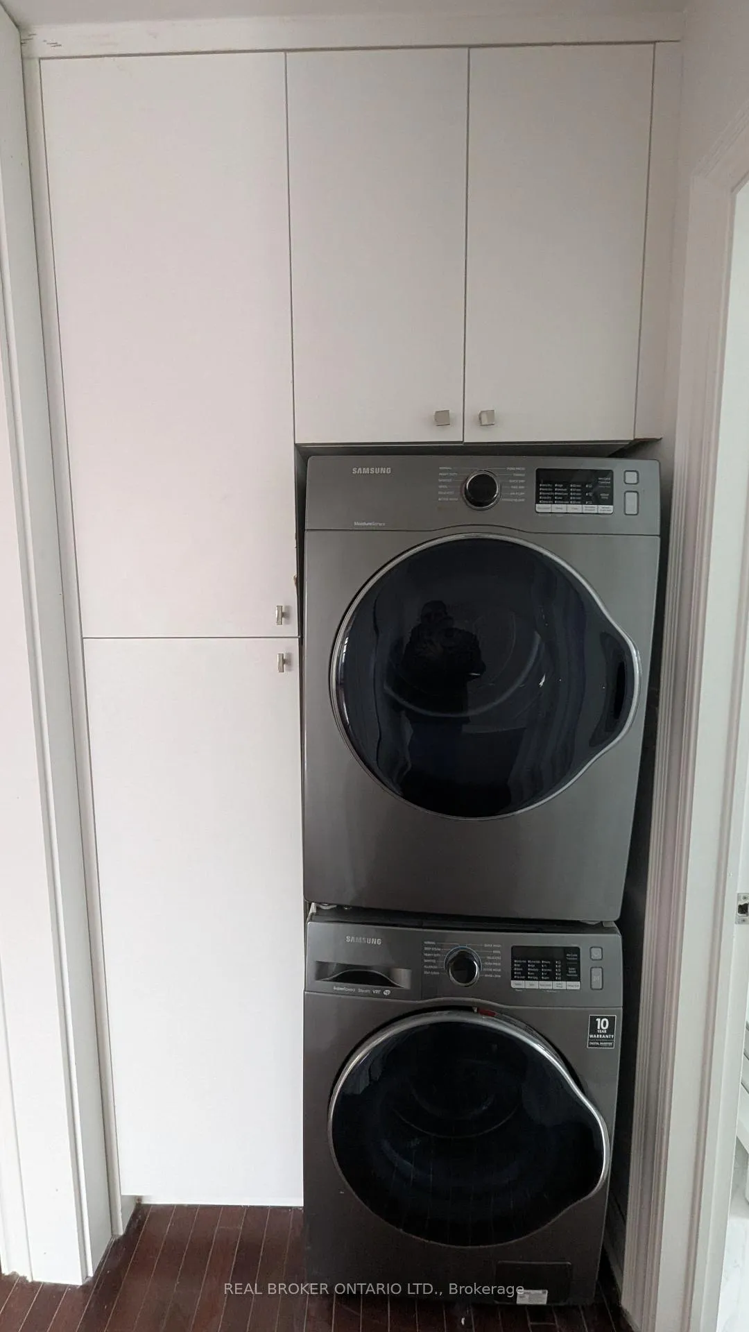 Photo 12 of Unit 2, 2209 Gerrard Street E, Toronto, East End-Danforth — HOMEH