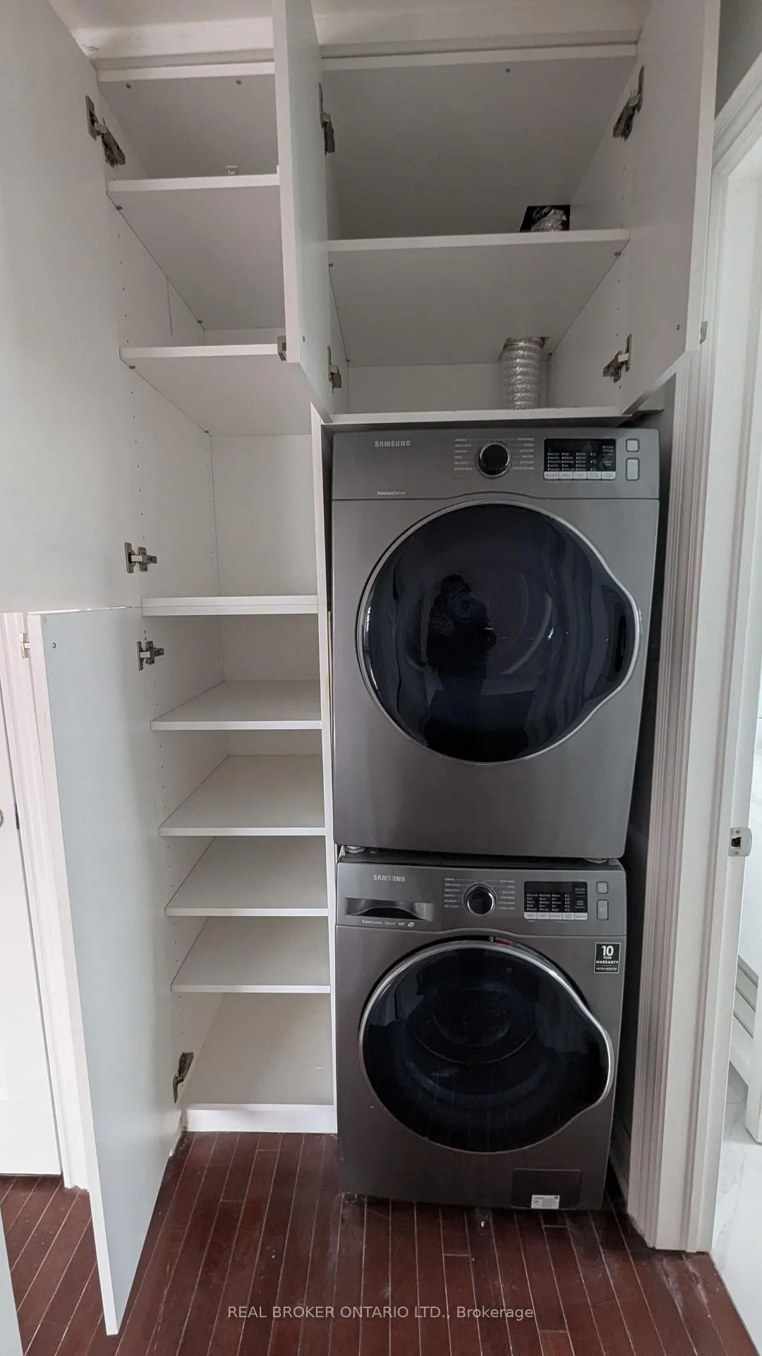 Photo 13 of Unit 2, 2209 Gerrard Street E, Toronto, East End-Danforth — HOMEH
